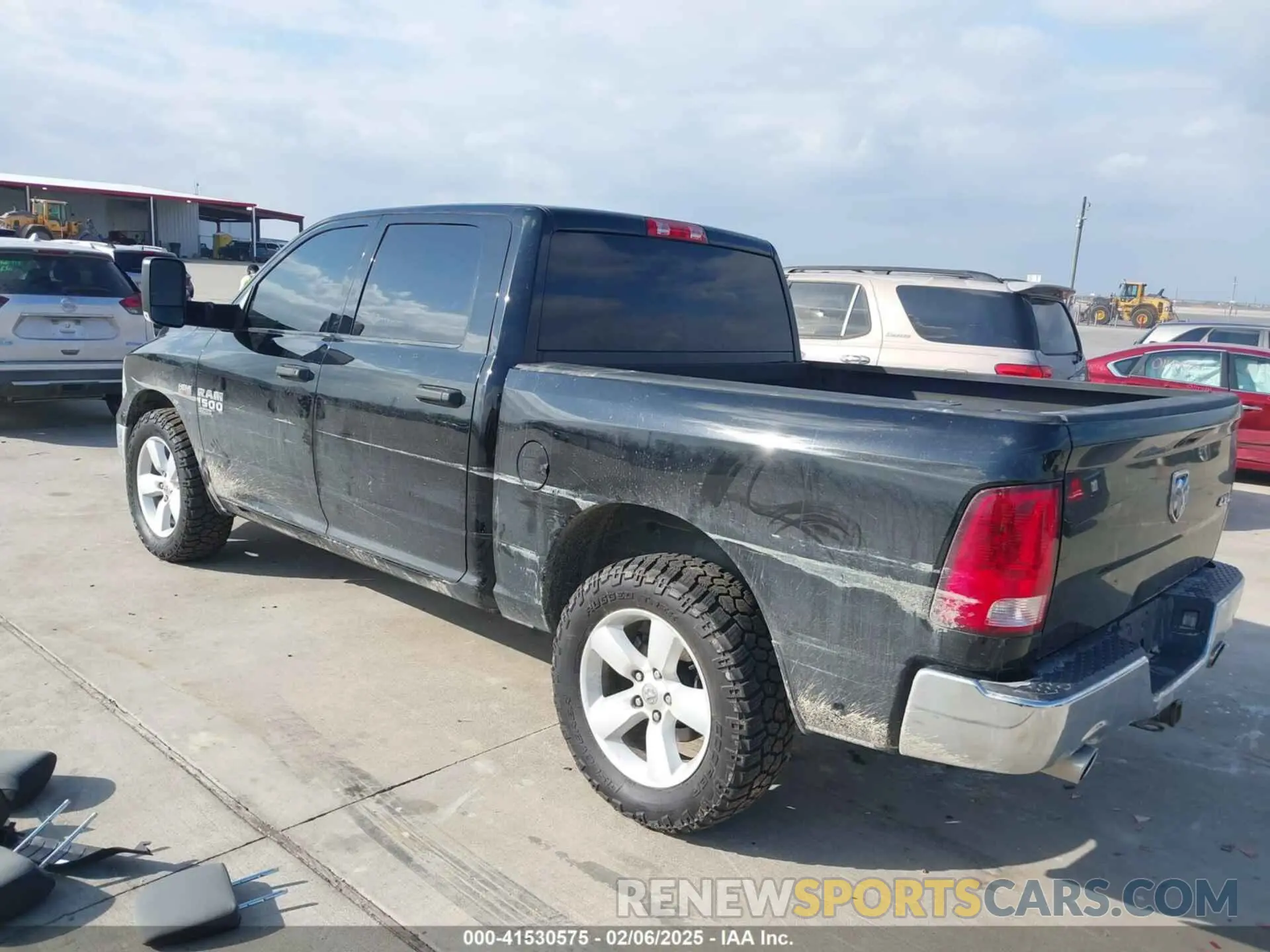 3 Photograph of a damaged car 3C6RR7KT1NG284830 RAM 1500 CLASSIC 2022