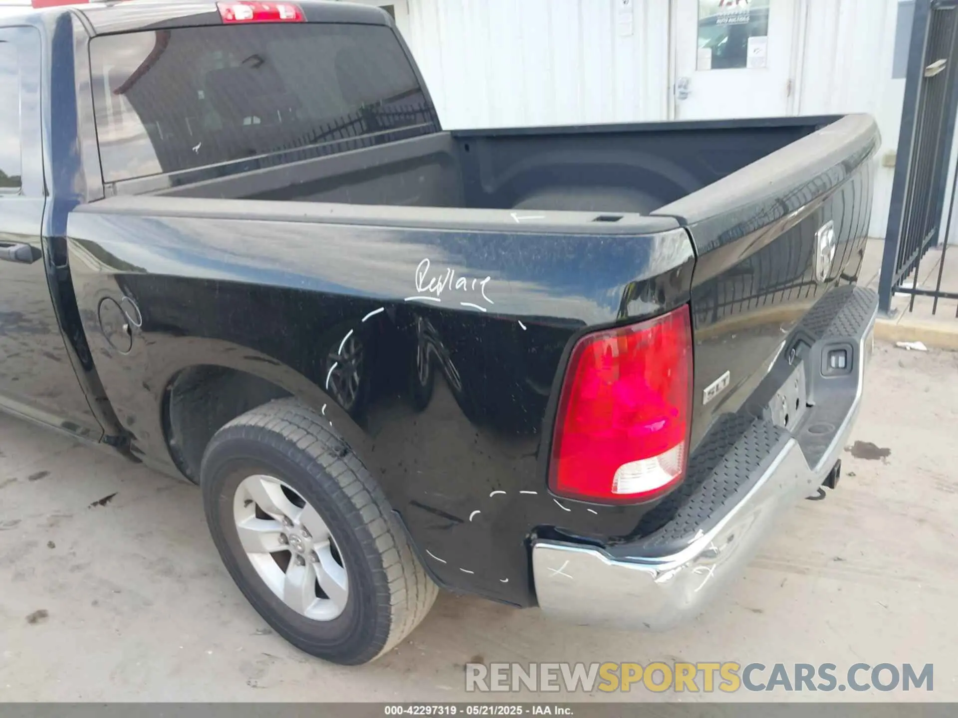 18 Photograph of a damaged car 1C6RR6LG0PS525350 RAM 1500 CLASSIC 2023