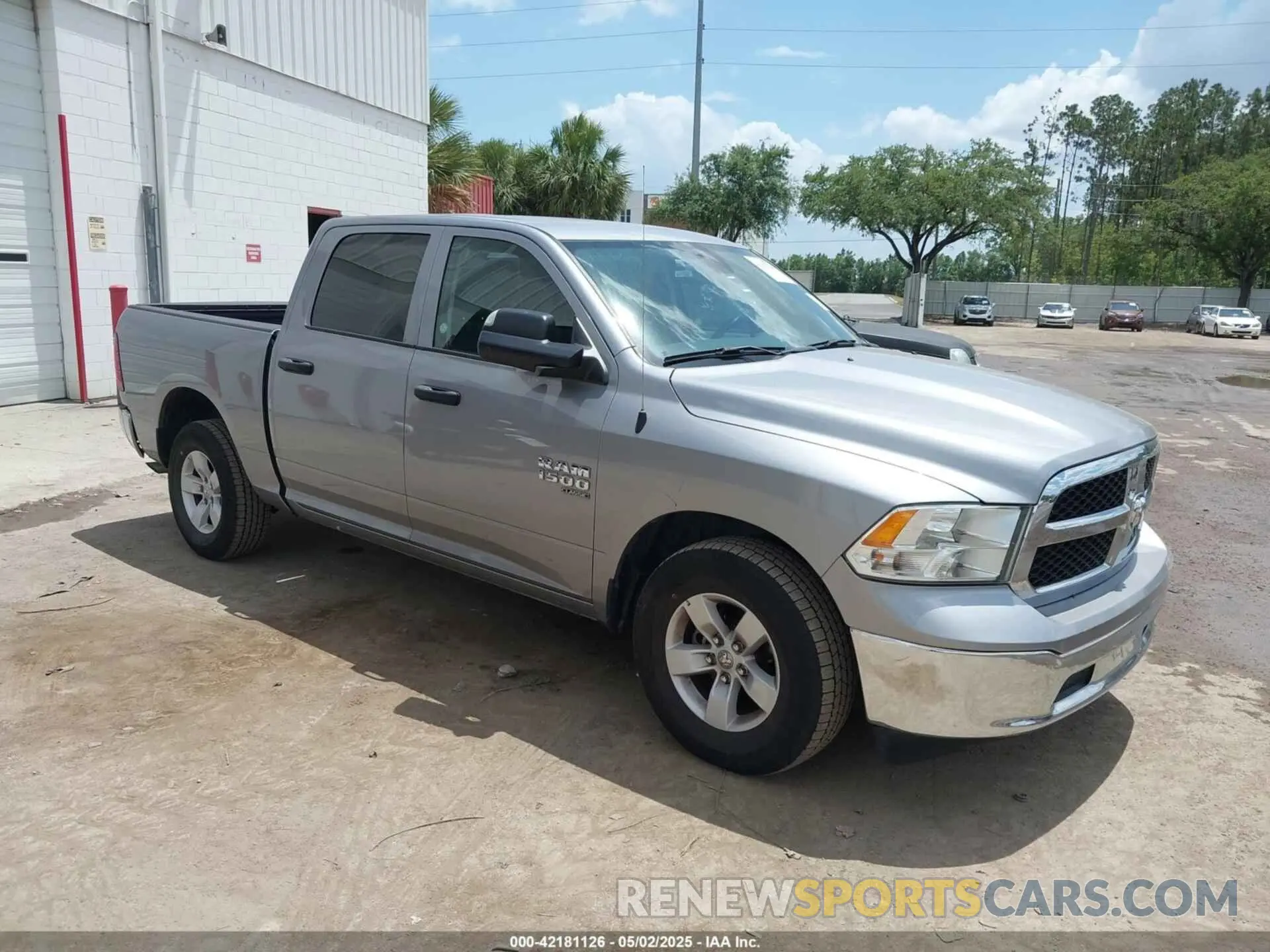1 Photograph of a damaged car 1C6RR6LG9PS564888 RAM 1500 CLASSIC 2023
