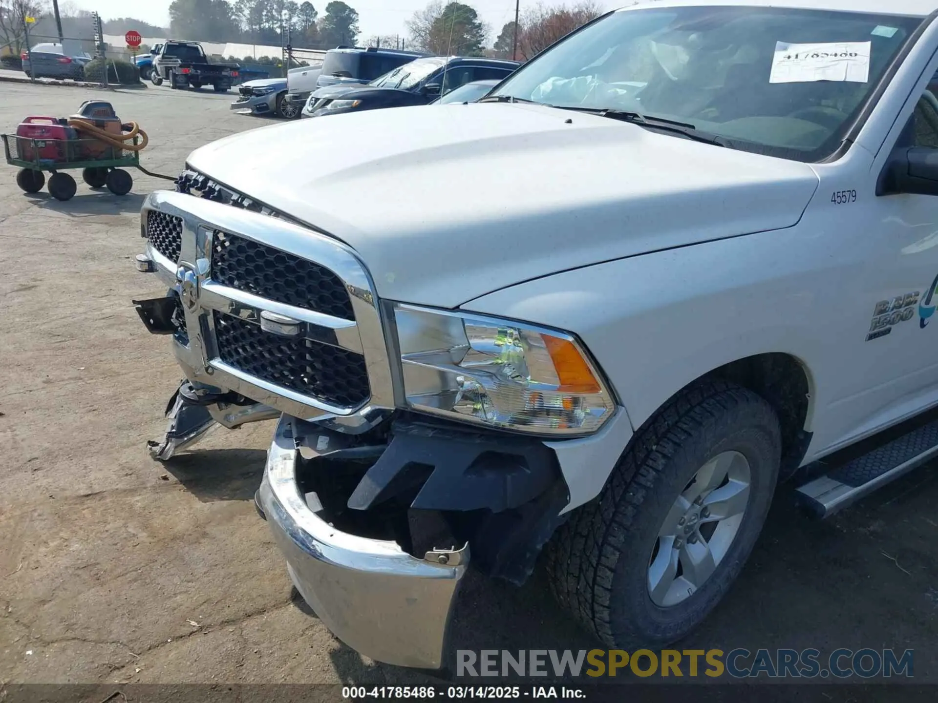 17 Photograph of a damaged car 1C6RR7FG1PS589091 RAM 1500 CLASSIC 2023