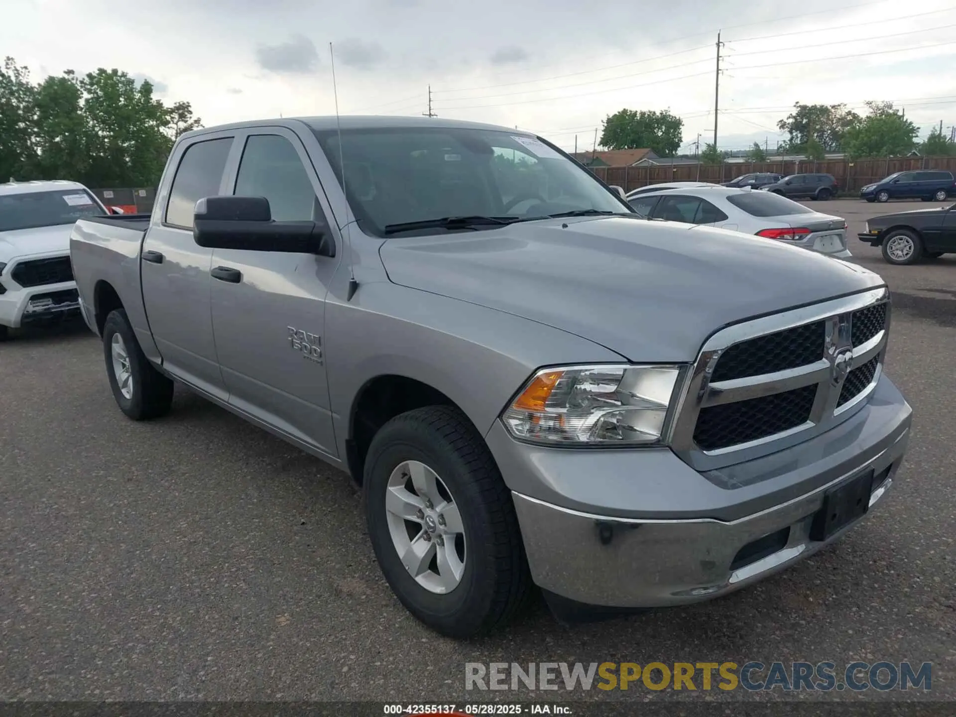 1 Photograph of a damaged car 1C6RR7LG0PS536841 RAM 1500 CLASSIC 2023