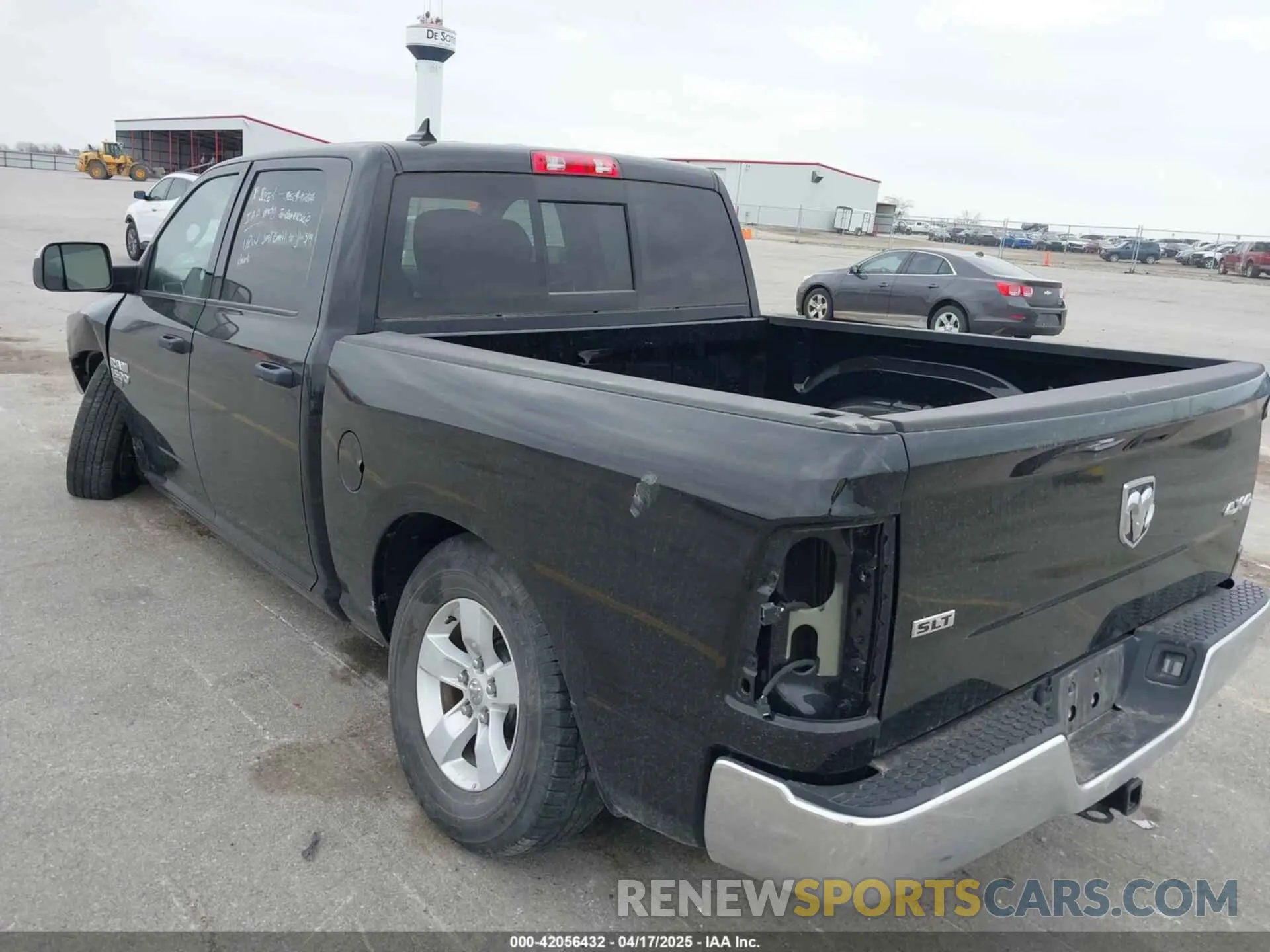 21 Photograph of a damaged car 1C6RR7LG9PS551886 RAM 1500 CLASSIC 2023