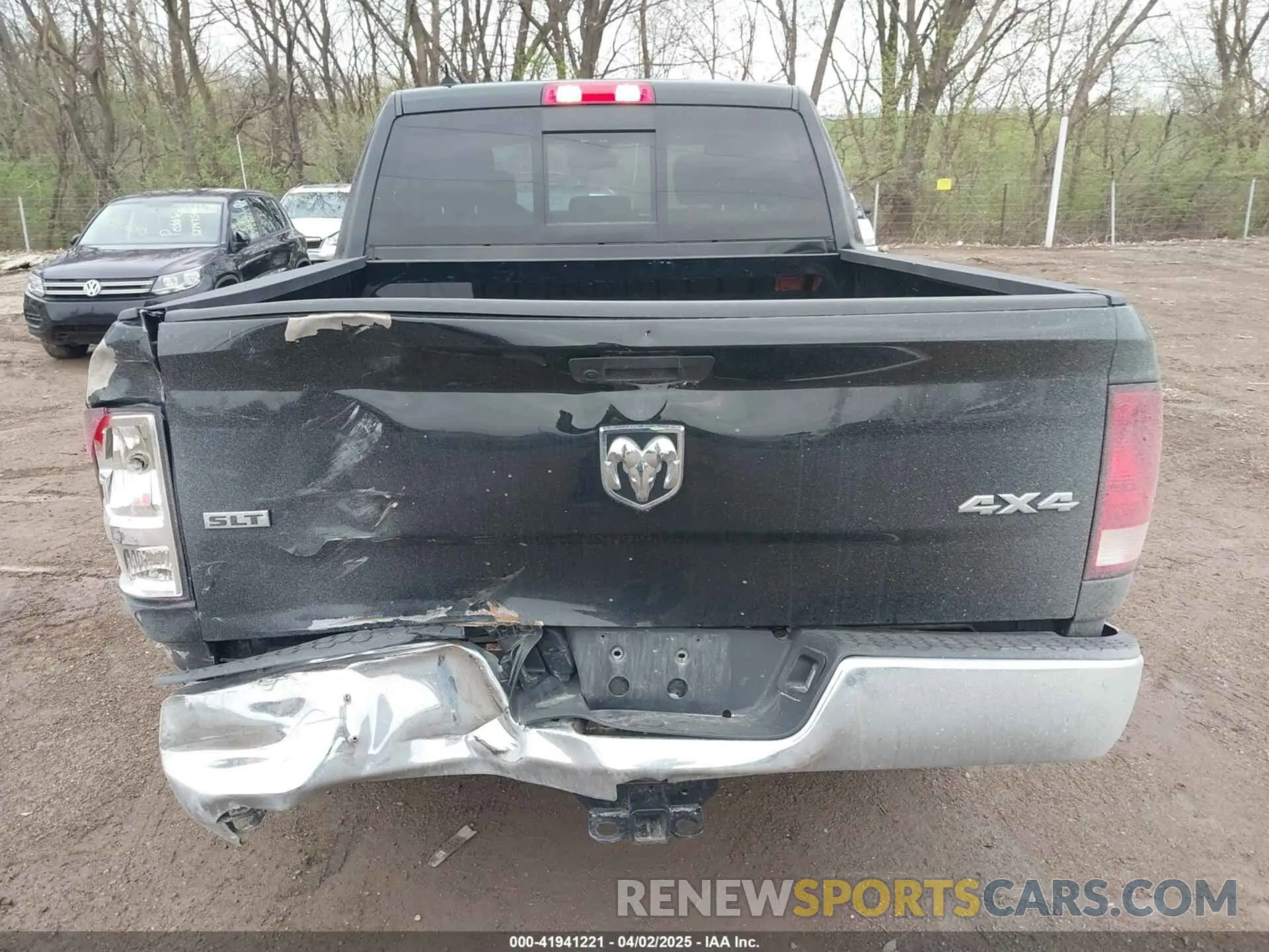 6 Photograph of a damaged car 1C6RR7LGXPS519030 RAM 1500 CLASSIC 2023
