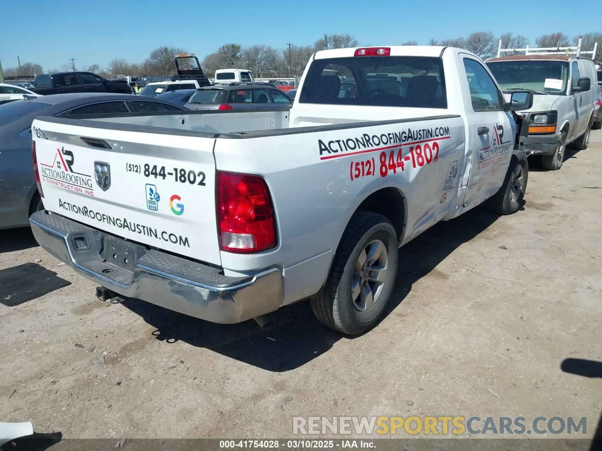 4 Photograph of a damaged car 3C6JR6DG5PG550876 RAM 1500 CLASSIC 2023