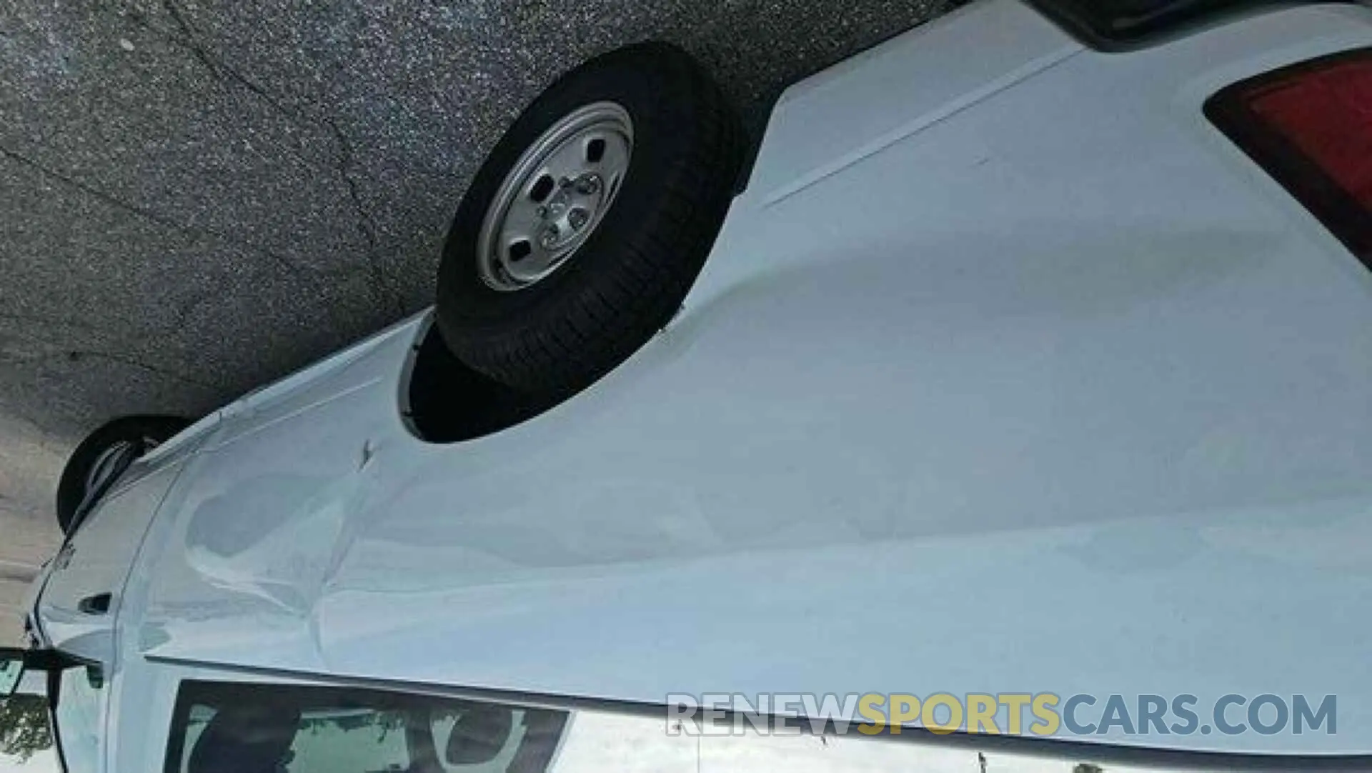 15 Photograph of a damaged car 3C6JR6DG9PG541100 RAM 1500 CLASSIC 2023