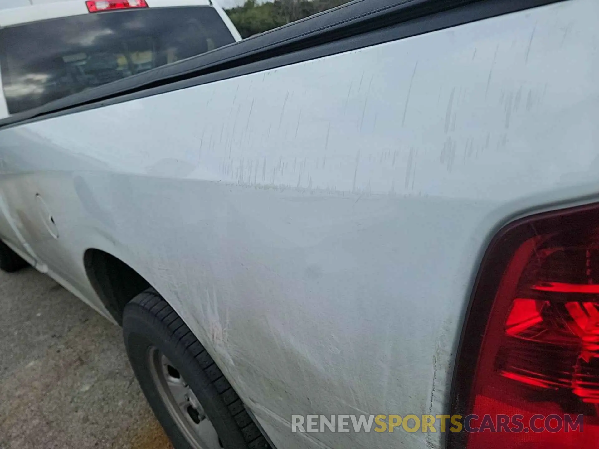 3 Photograph of a damaged car 3C6JR6DGXPG540988 RAM 1500 CLASSIC 2023