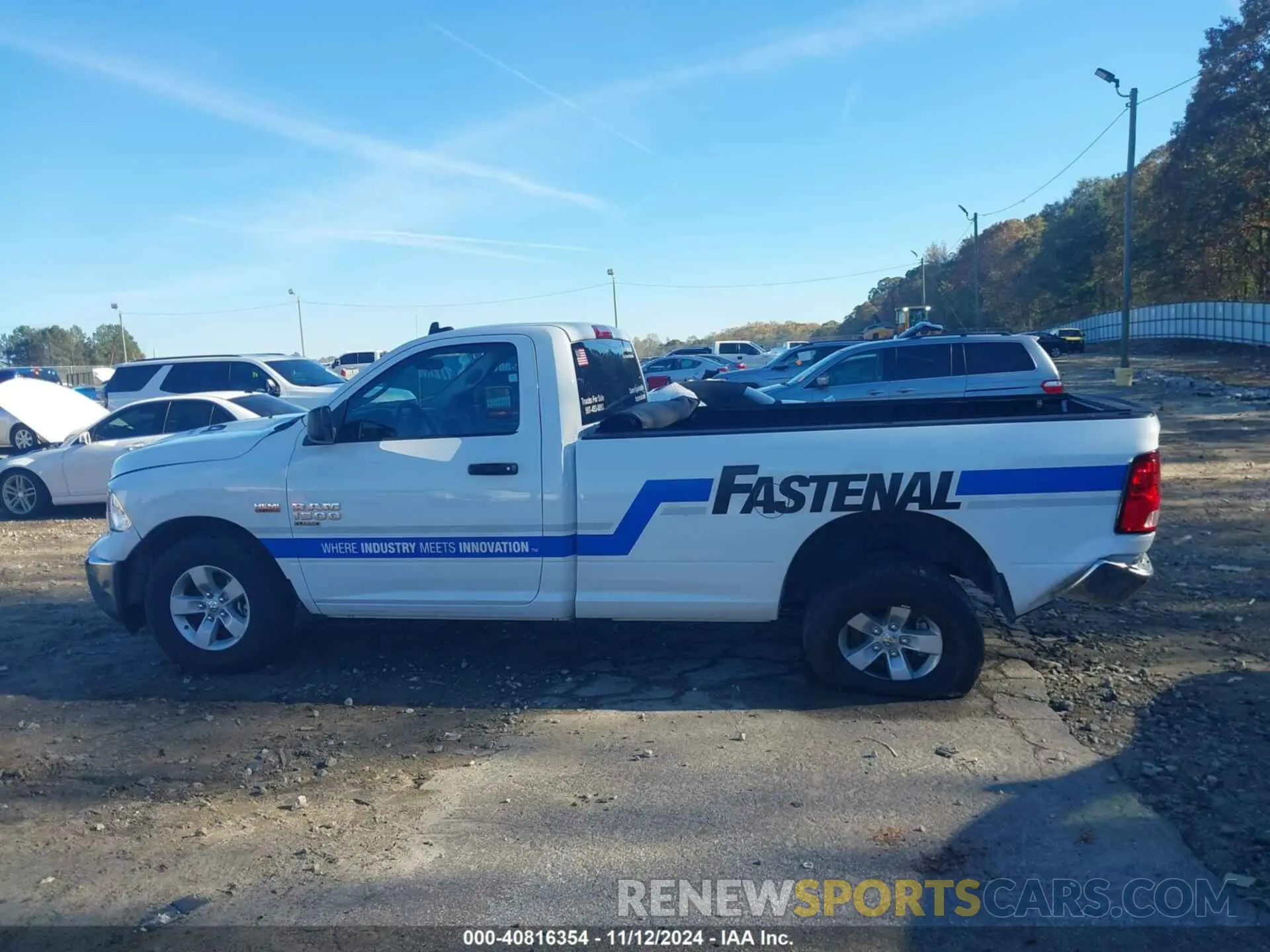 14 Photograph of a damaged car 3C6JR6DT8PG639452 RAM 1500 CLASSIC 2023