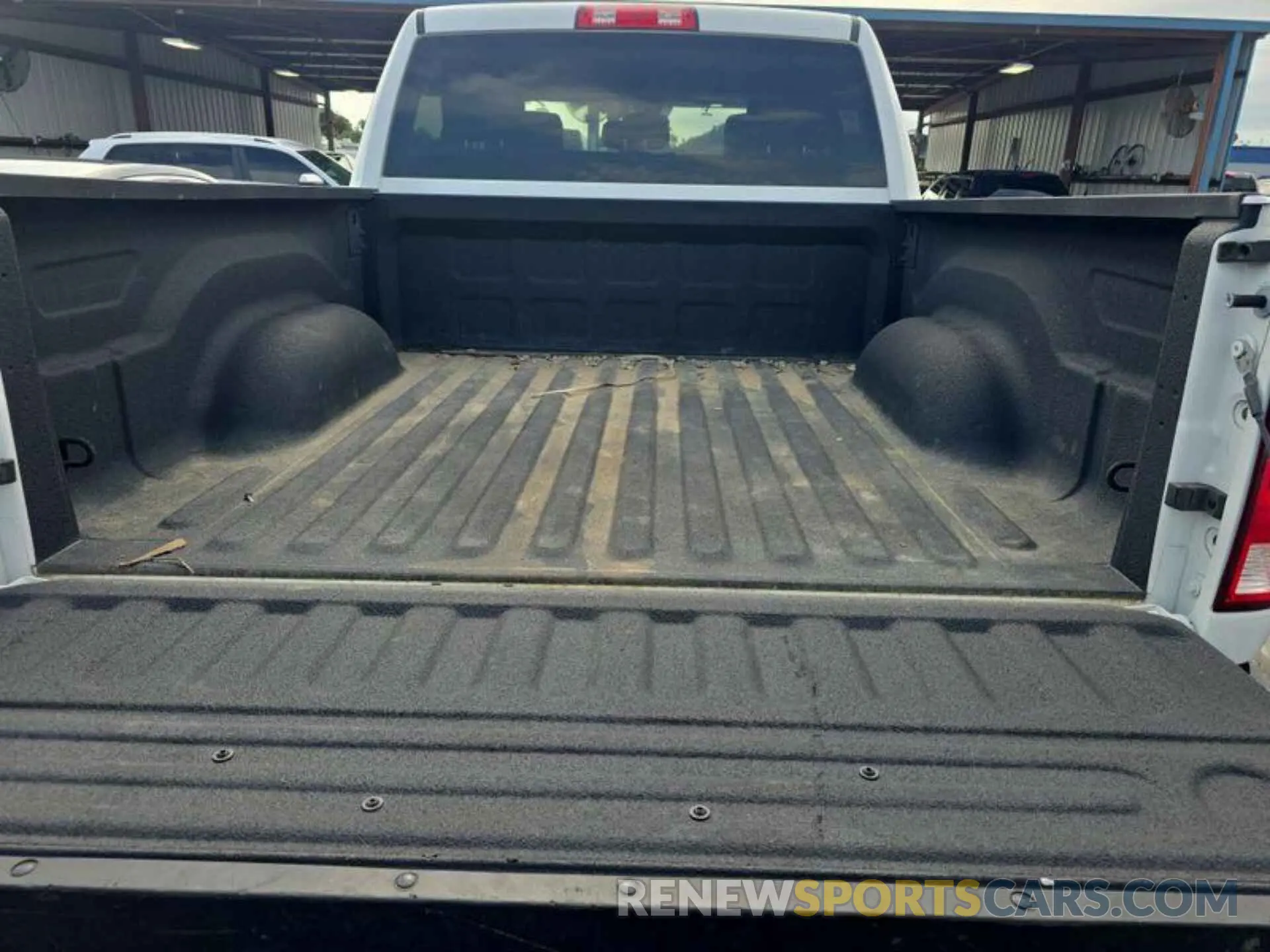 15 Photograph of a damaged car 3C6RR7KG0PG675750 RAM 1500 CLASSIC 2023