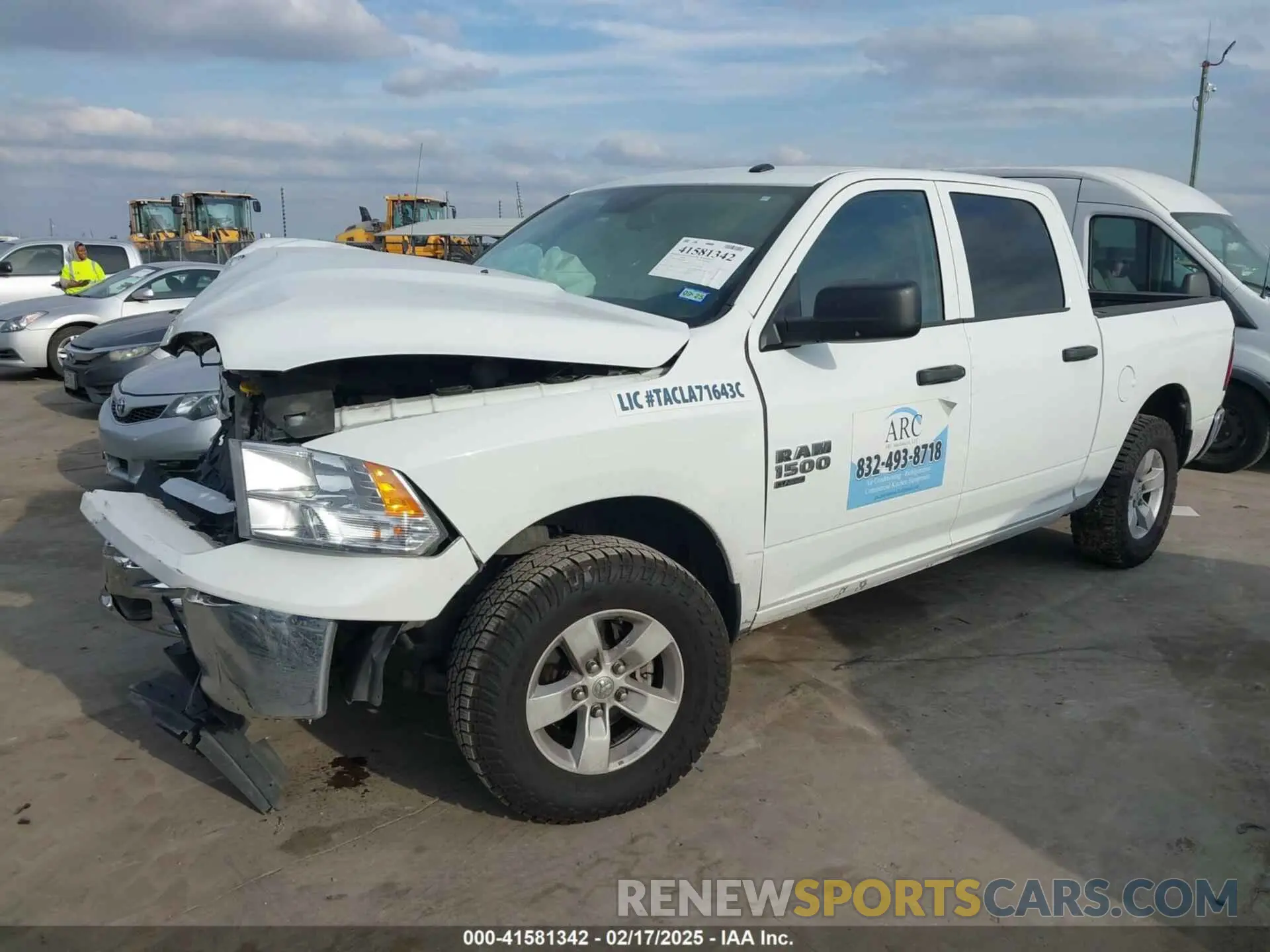 2 Photograph of a damaged car 3C6RR7KG3PG668288 RAM 1500 CLASSIC 2023