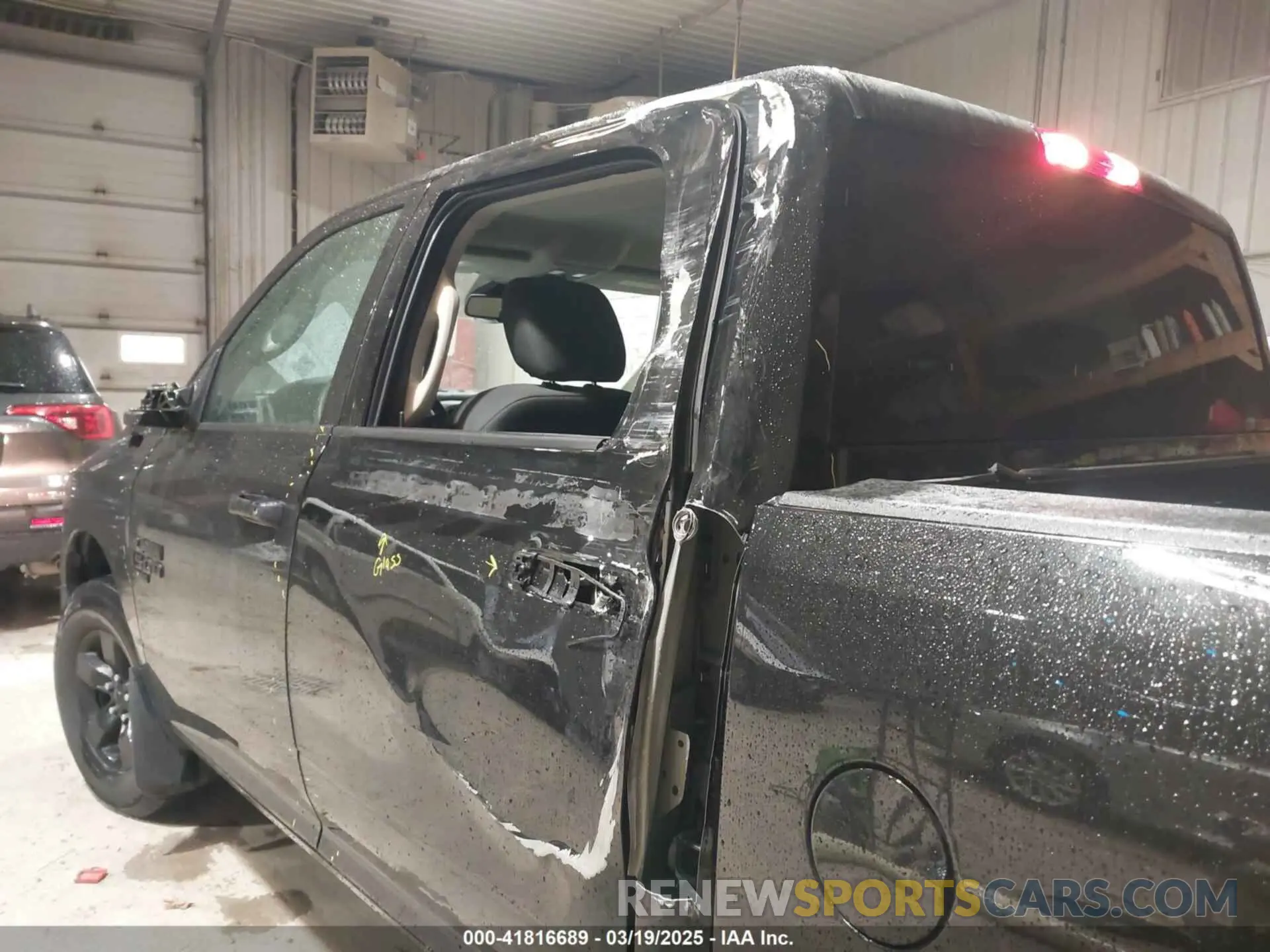 18 Photograph of a damaged car 3C6RR7KG4PG649622 RAM 1500 CLASSIC 2023