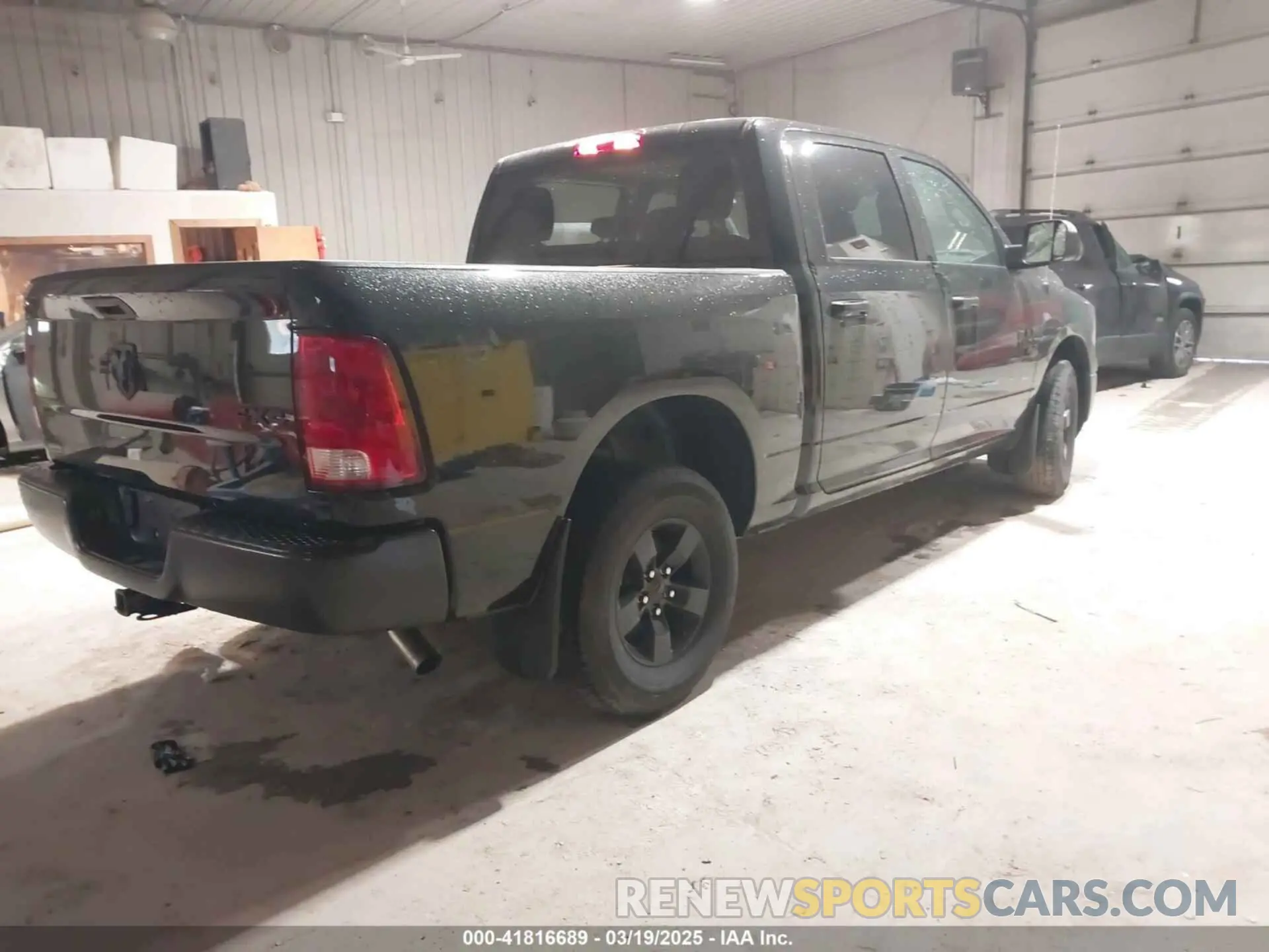 4 Photograph of a damaged car 3C6RR7KG4PG649622 RAM 1500 CLASSIC 2023