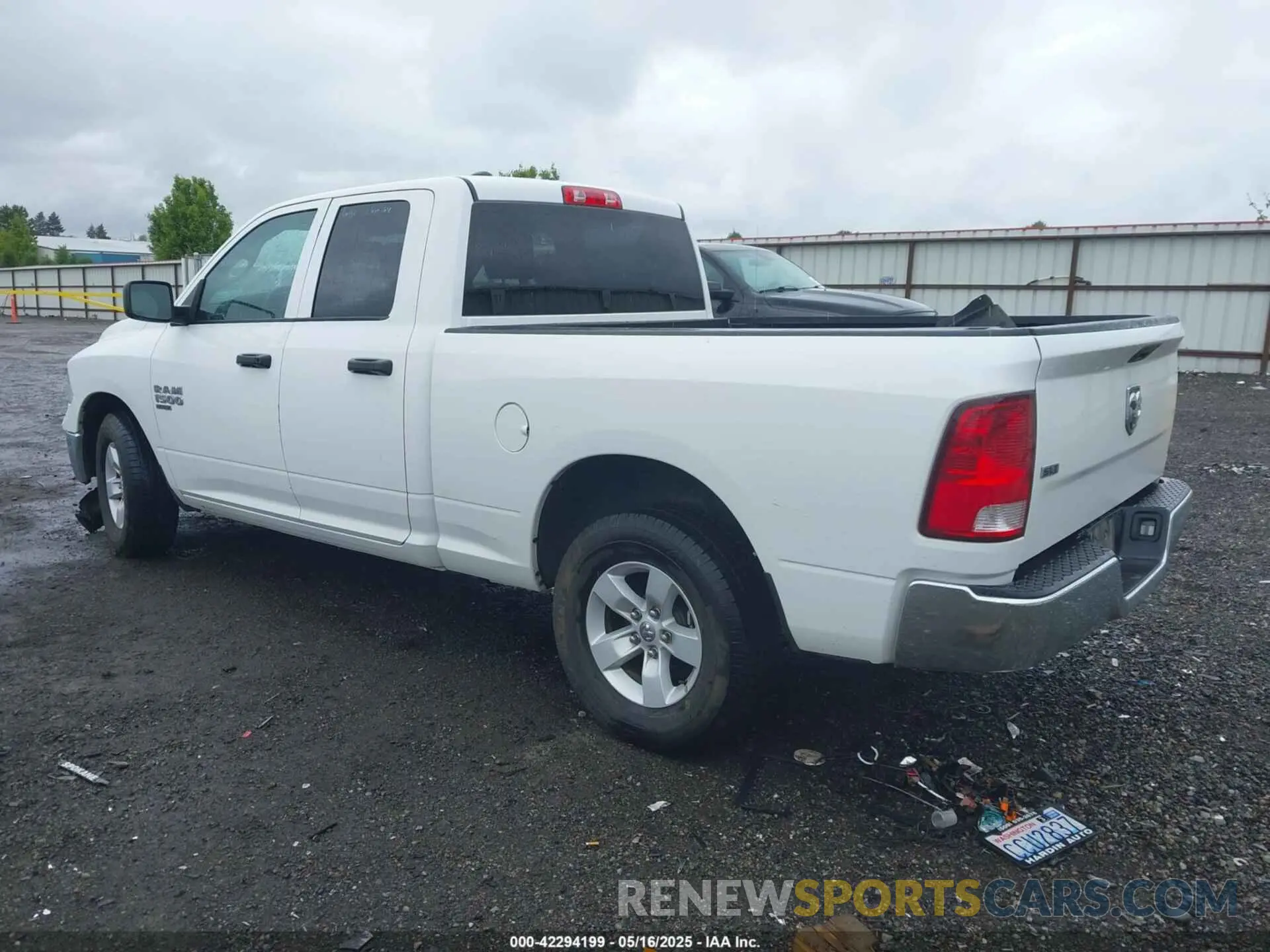 3 Photograph of a damaged car 1C6RR6GG2RS128803 RAM 1500 CLASSIC 2024