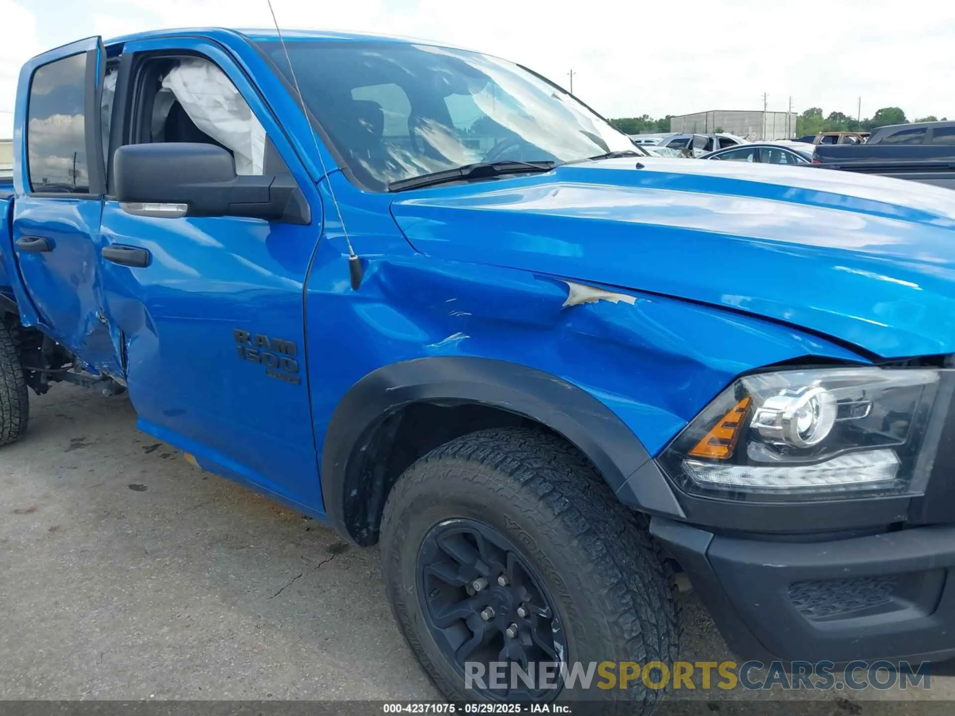 6 Photograph of a damaged car 1C6RR6GG9RS128958 RAM 1500 CLASSIC 2024