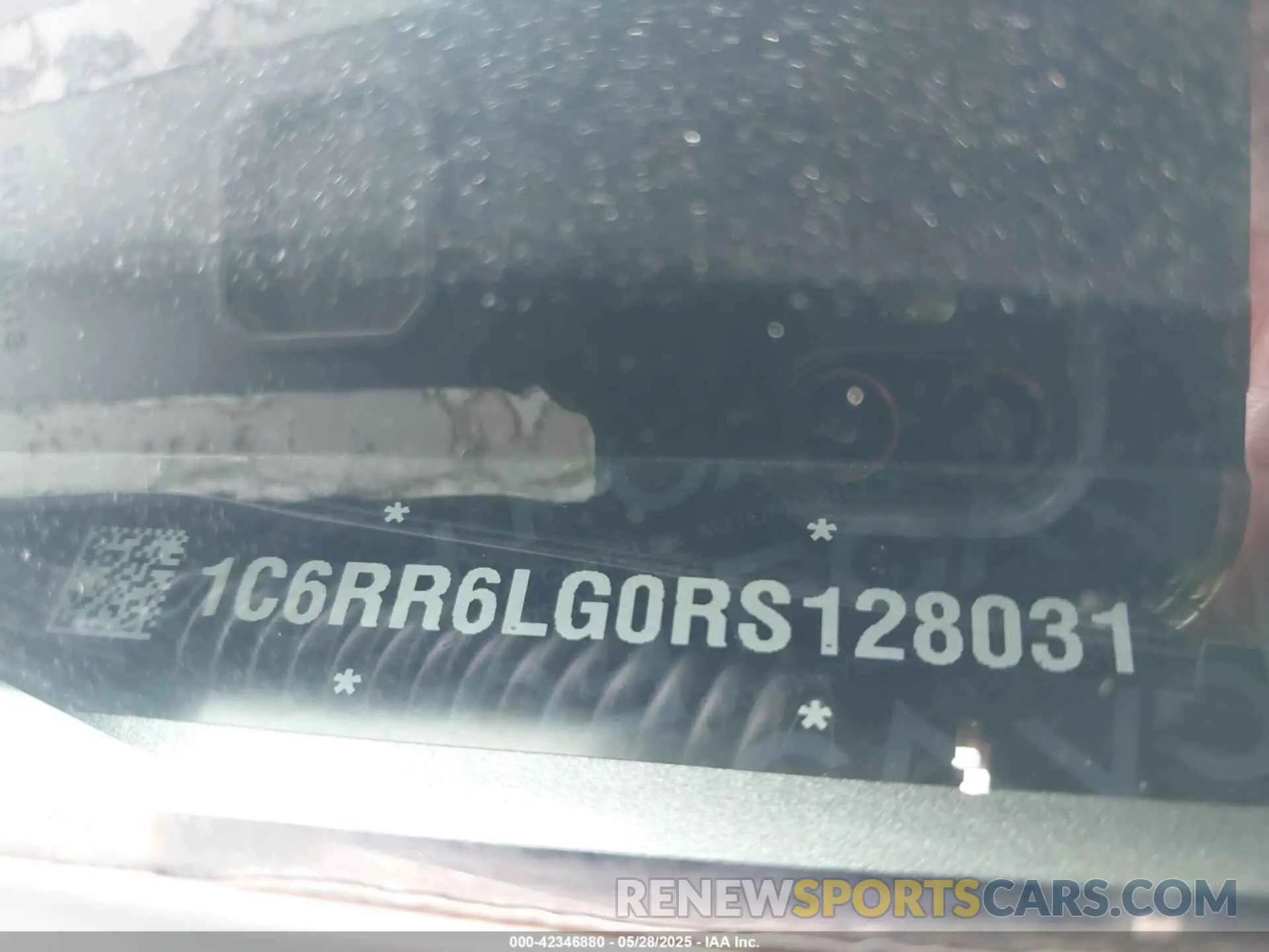 9 Photograph of a damaged car 1C6RR6LG0RS128031 RAM 1500 CLASSIC 2024