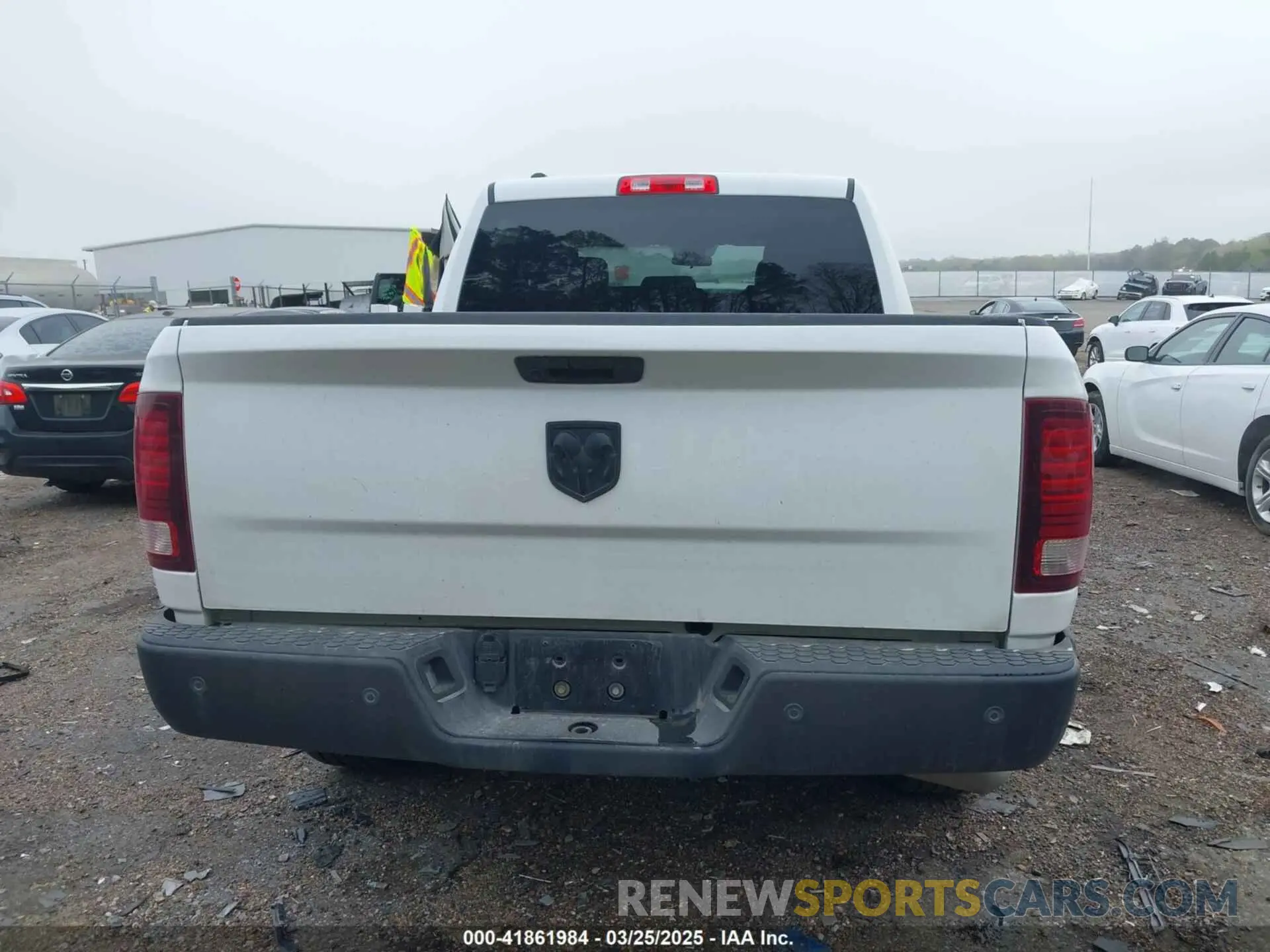 16 Photograph of a damaged car 1C6RR6LG7RS127751 RAM 1500 CLASSIC 2024