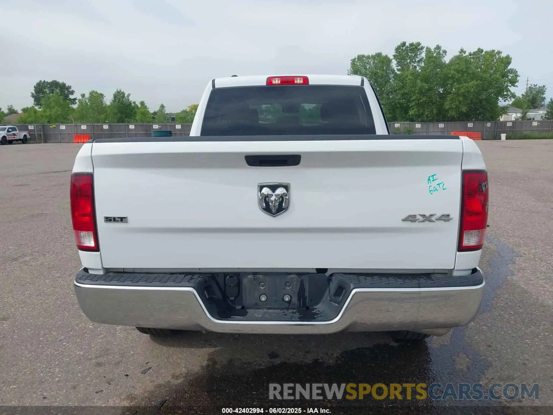 16 Photograph of a damaged car 1C6RR7GG0RS148988 RAM 1500 CLASSIC 2024