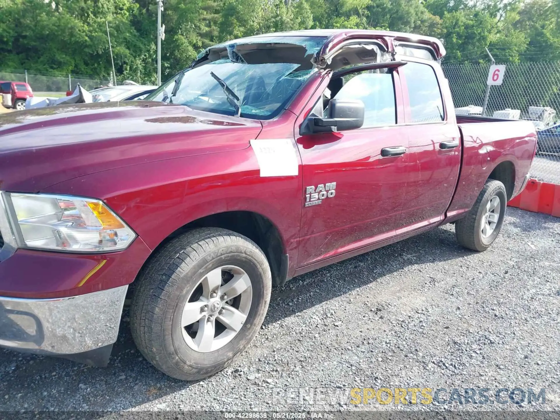 2 Photograph of a damaged car 1C6RR7GG6RS124193 RAM 1500 CLASSIC 2024