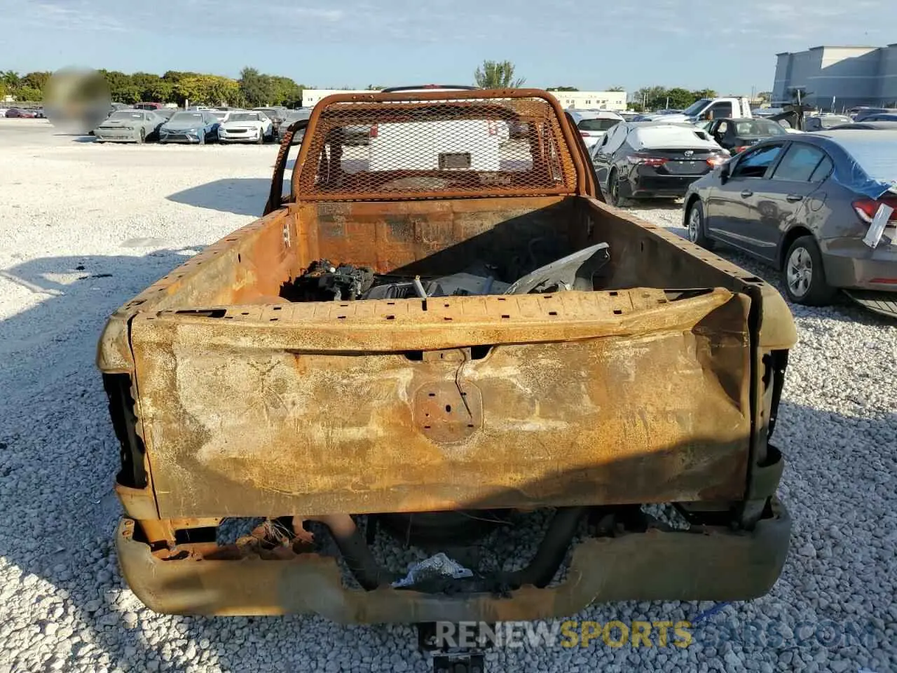 6 Photograph of a damaged car 3C6MR4AJXKG610581 RAM 2500 2019