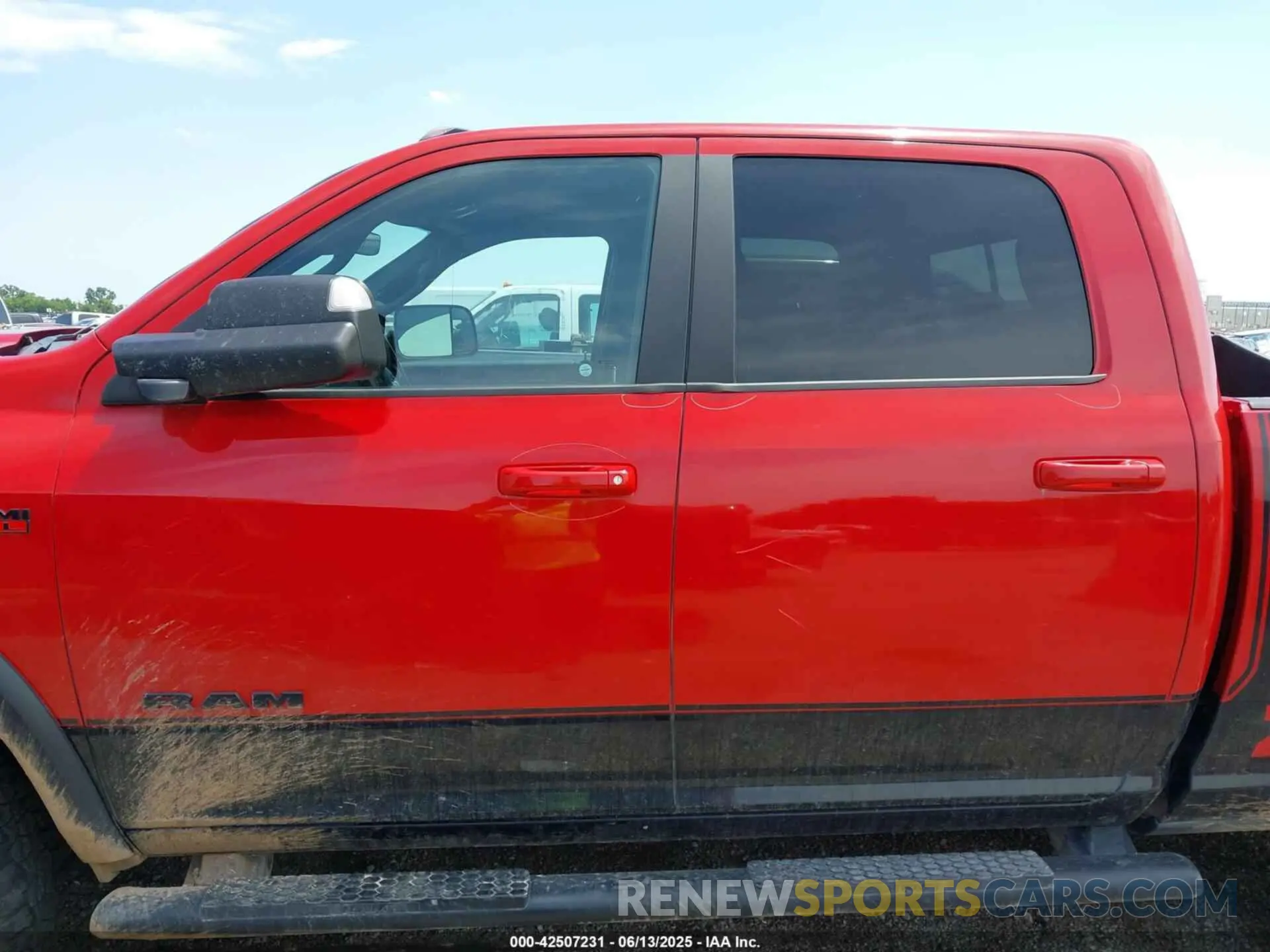14 Photograph of a damaged car 3C6TR5EJ3KG611258 RAM 2500 2019