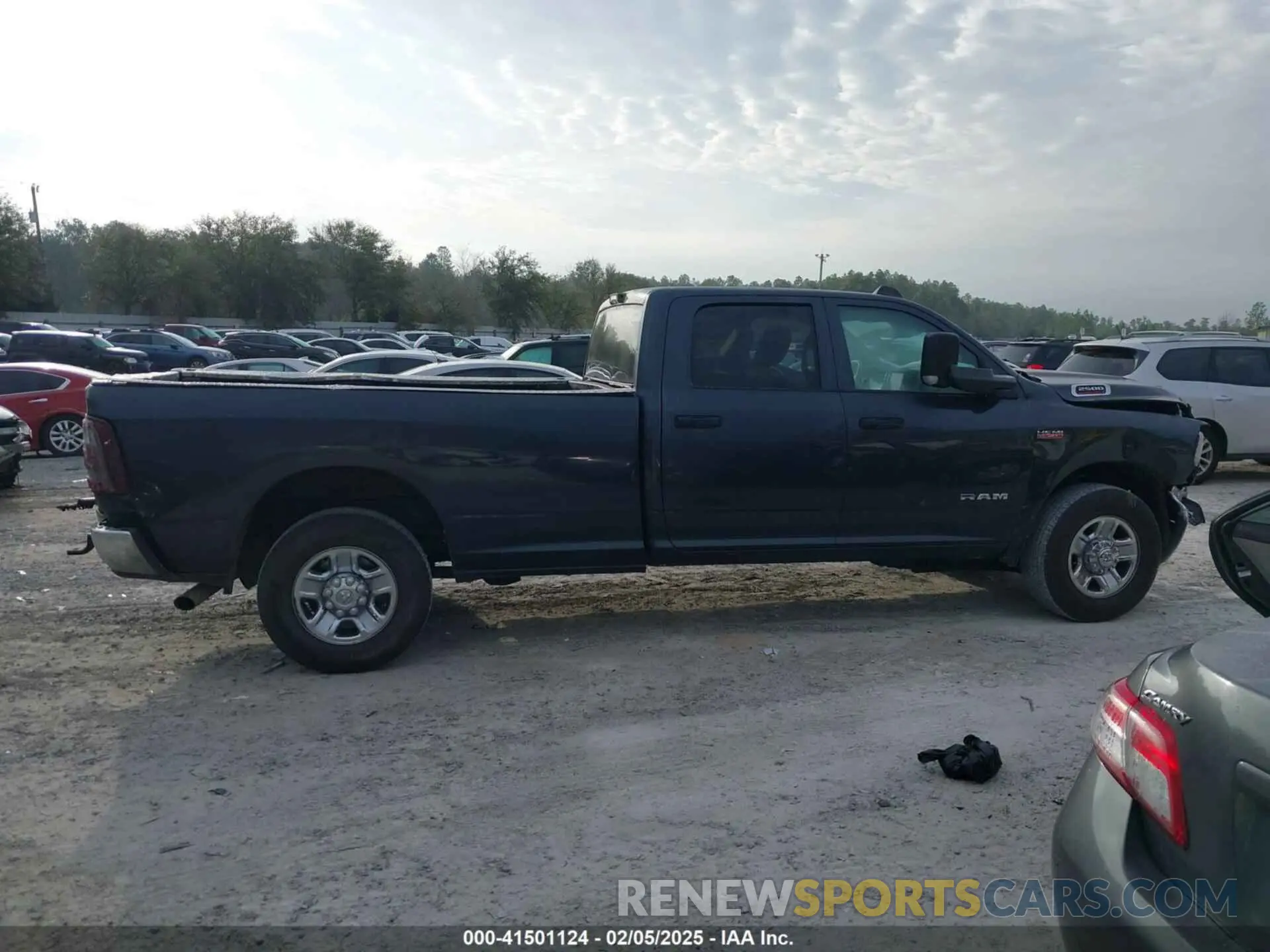 13 Photograph of a damaged car 3C6UR4HJ3KG712732 RAM 2500 2019