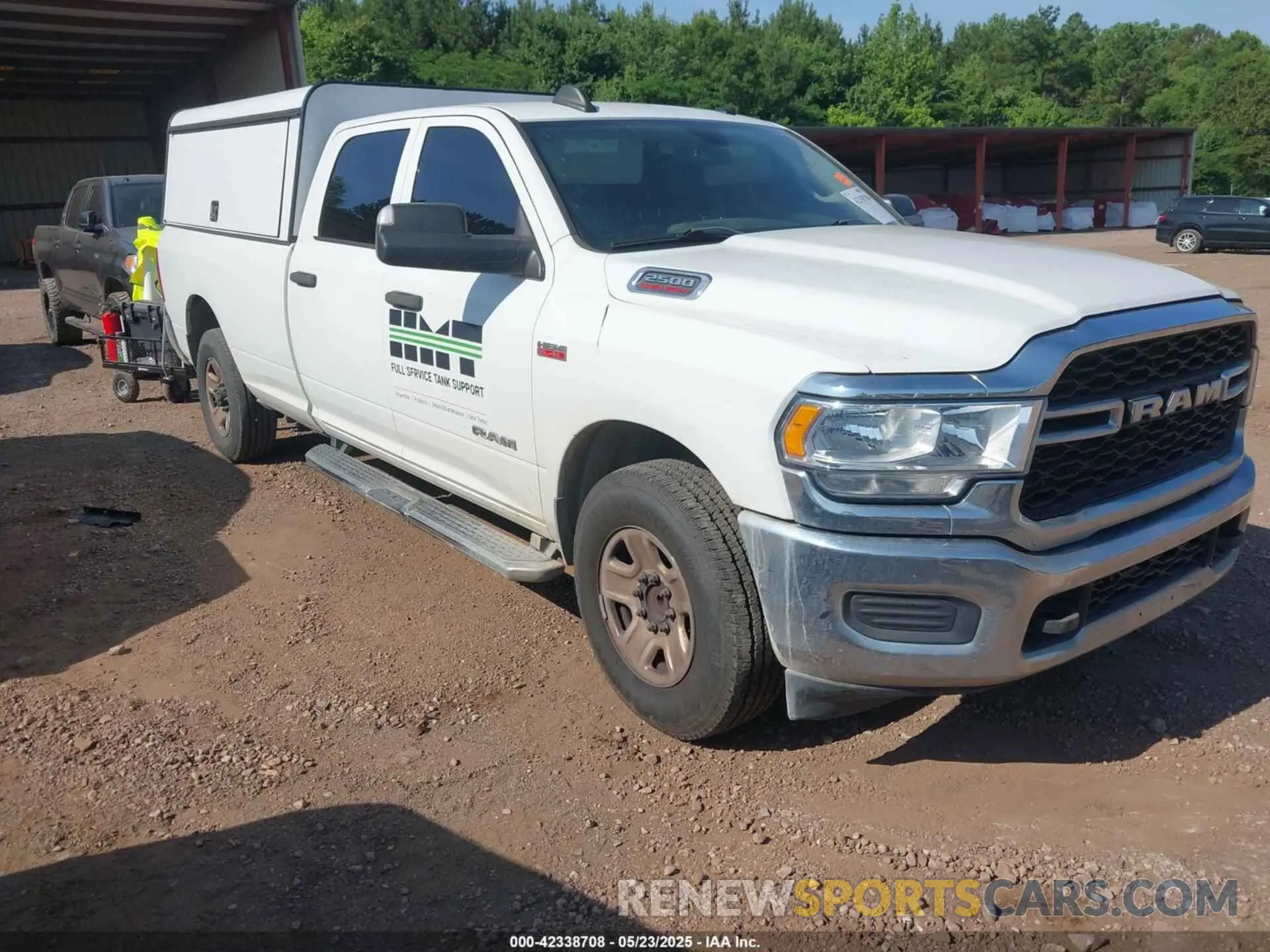 1 Photograph of a damaged car 3C6UR4HJ5KG548111 RAM 2500 2019