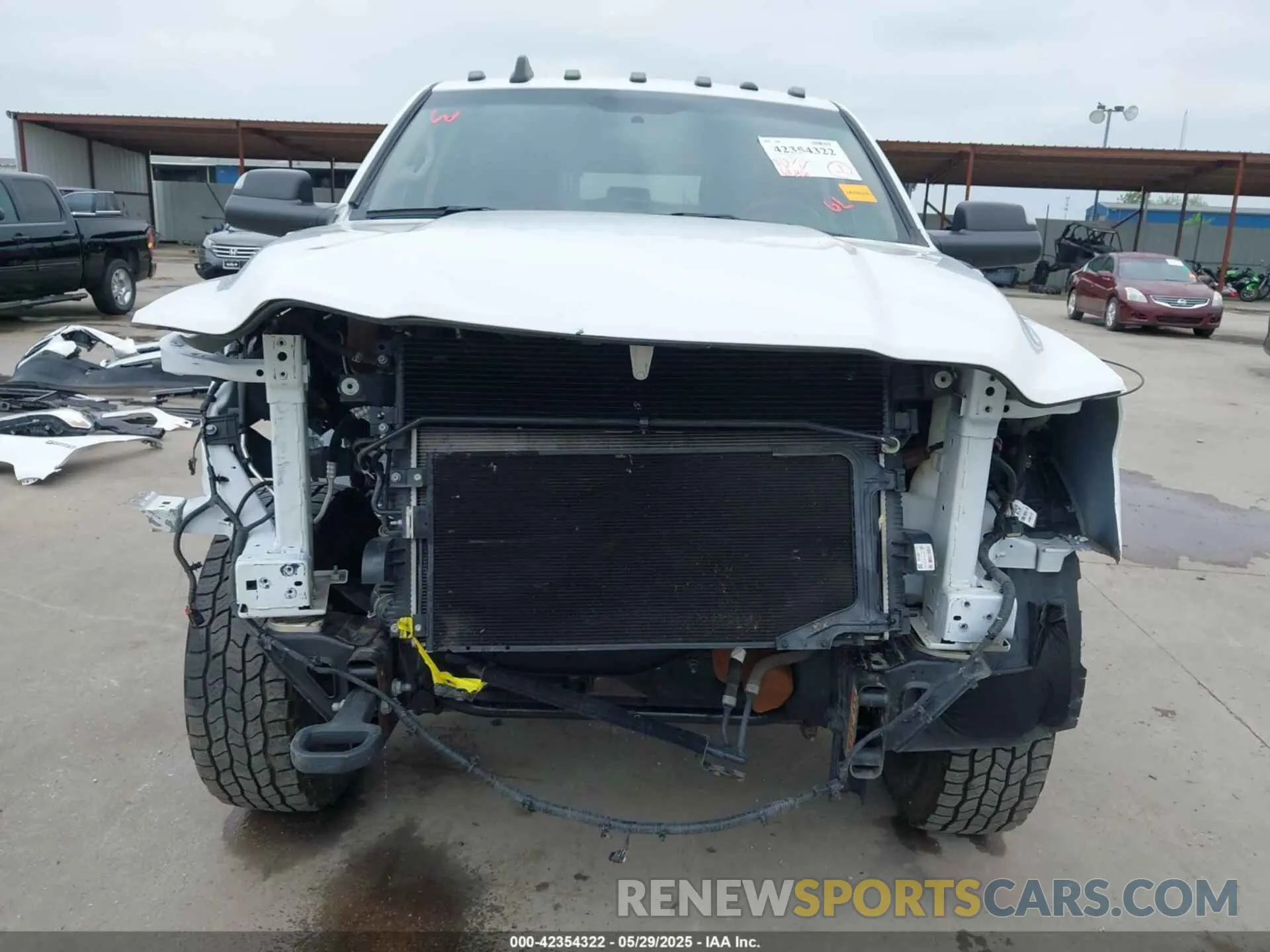 13 Photograph of a damaged car 3C6UR5CJ3KG512575 RAM 2500 2019