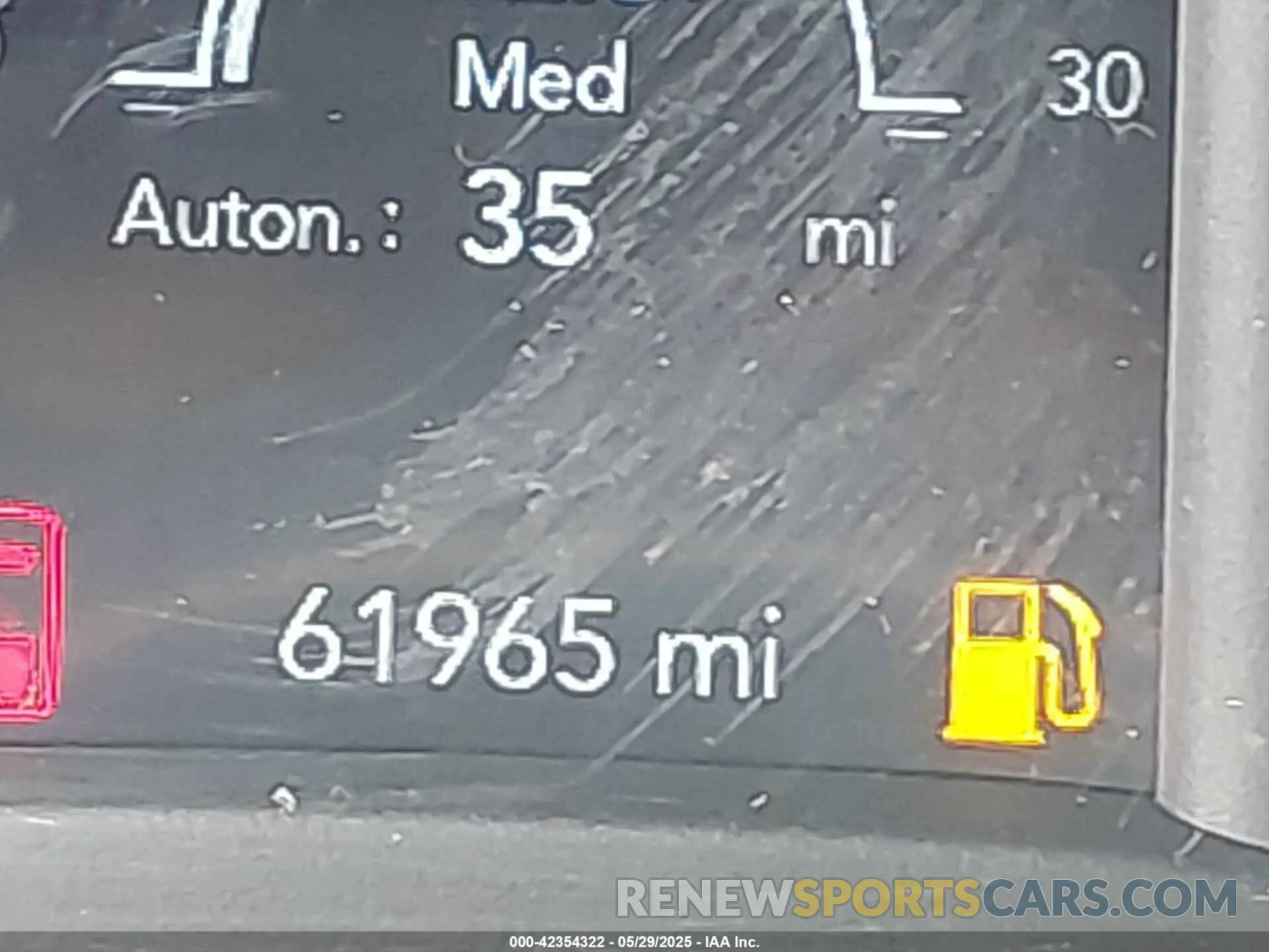 16 Photograph of a damaged car 3C6UR5CJ3KG512575 RAM 2500 2019