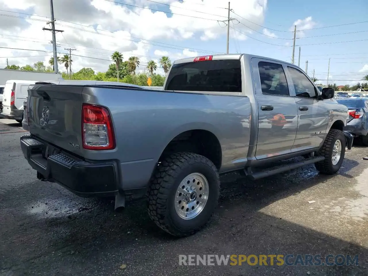 3 Photograph of a damaged car 3C6UR5CJ3KG556303 RAM 2500 2019