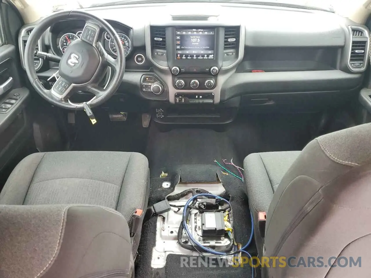 8 Photograph of a damaged car 3C6UR5CJ4KG667037 RAM 2500 2019