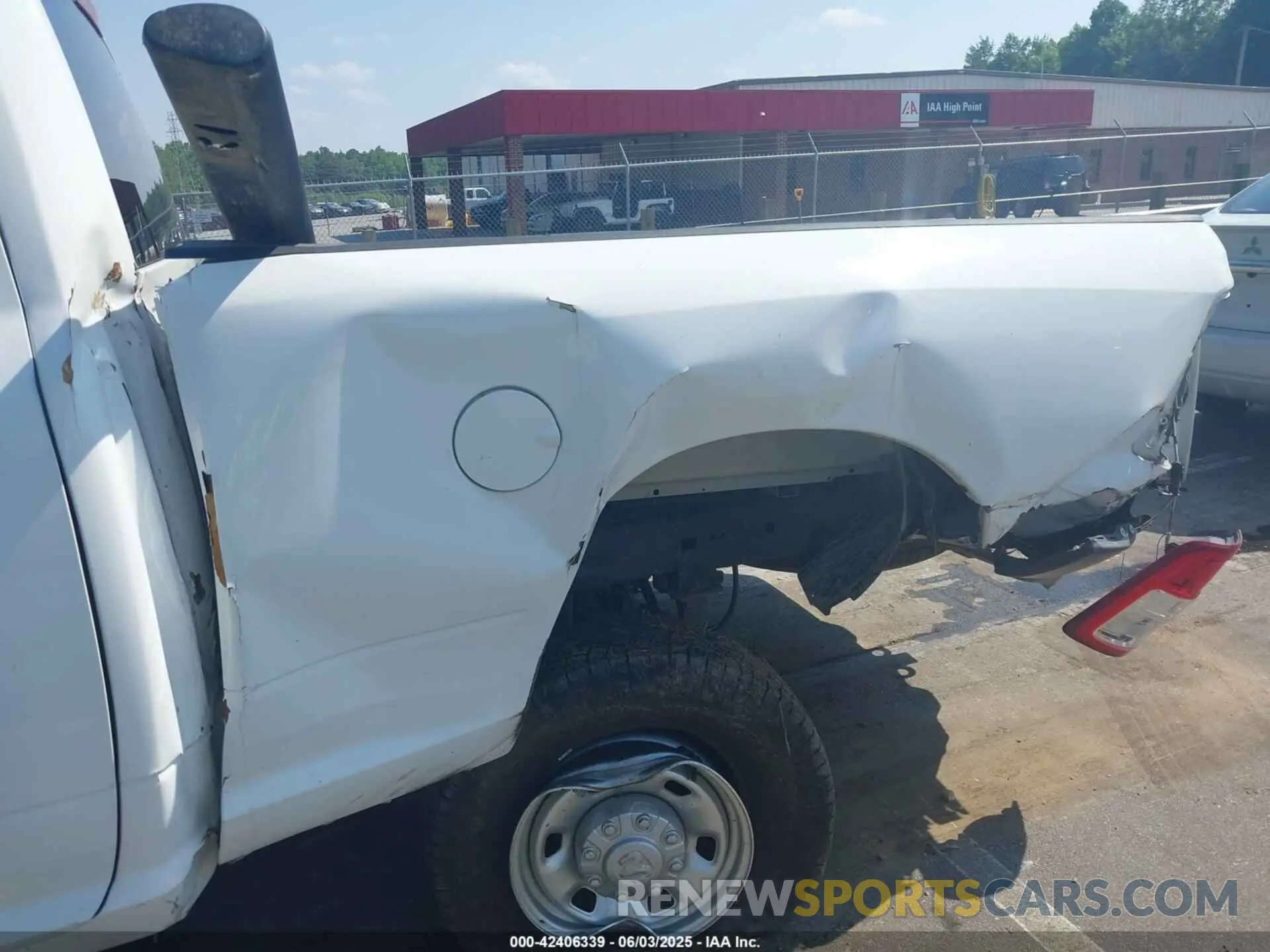 6 Photograph of a damaged car 3C6UR5CJ6KG556859 RAM 2500 2019