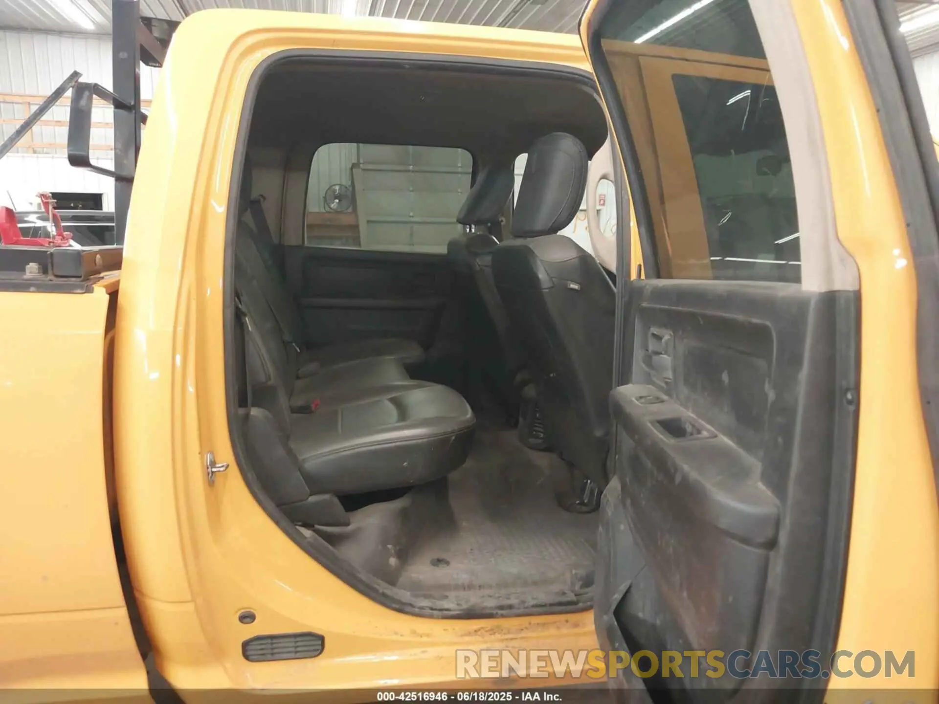 8 Photograph of a damaged car 3C6UR5CJ6KG620320 RAM 2500 2019