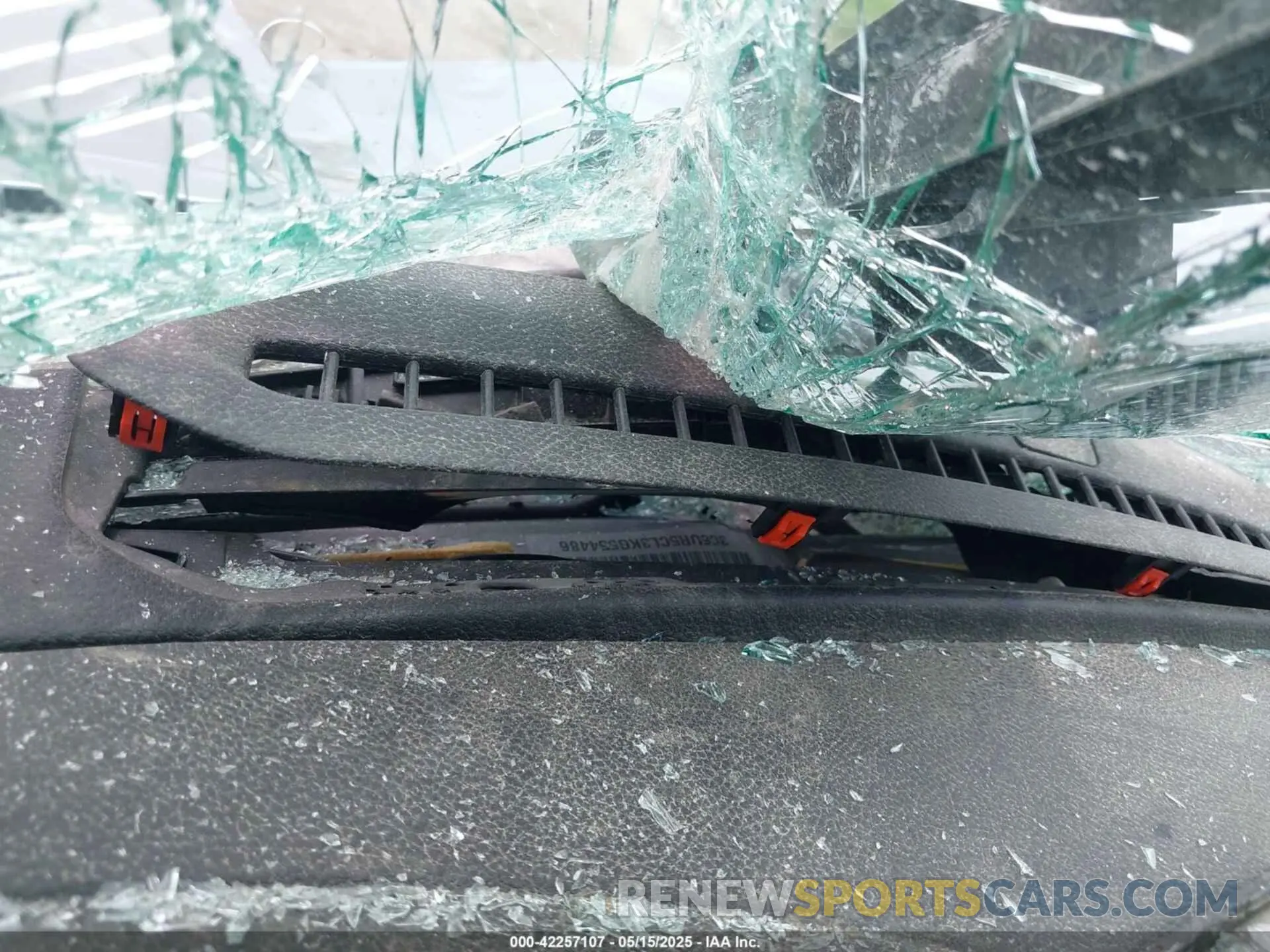 9 Photograph of a damaged car 3C6UR5CL3KG554486 RAM 2500 2019