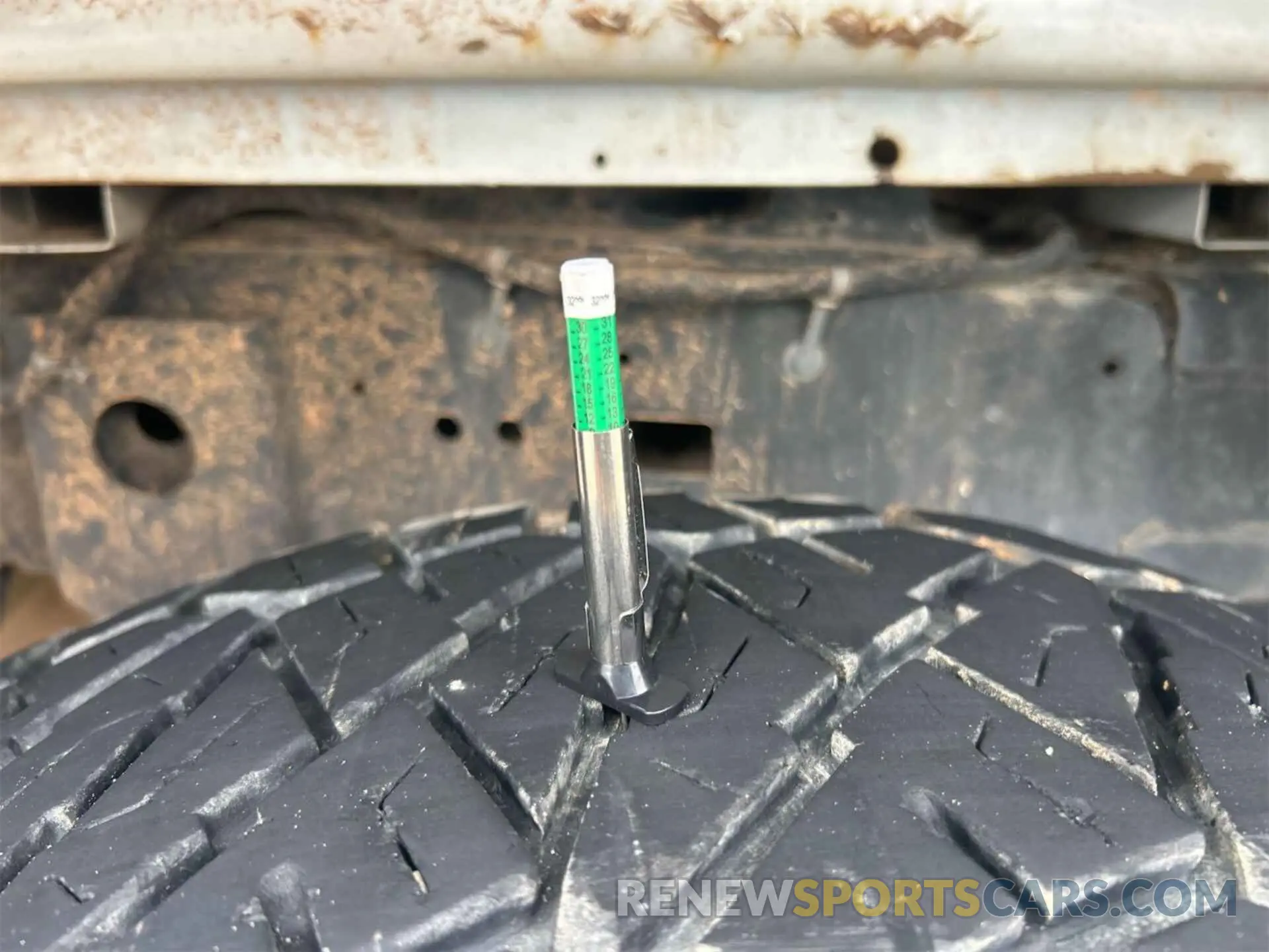 1 Photograph of a damaged car 3C6UR5CL4KG598108 RAM 2500 2019