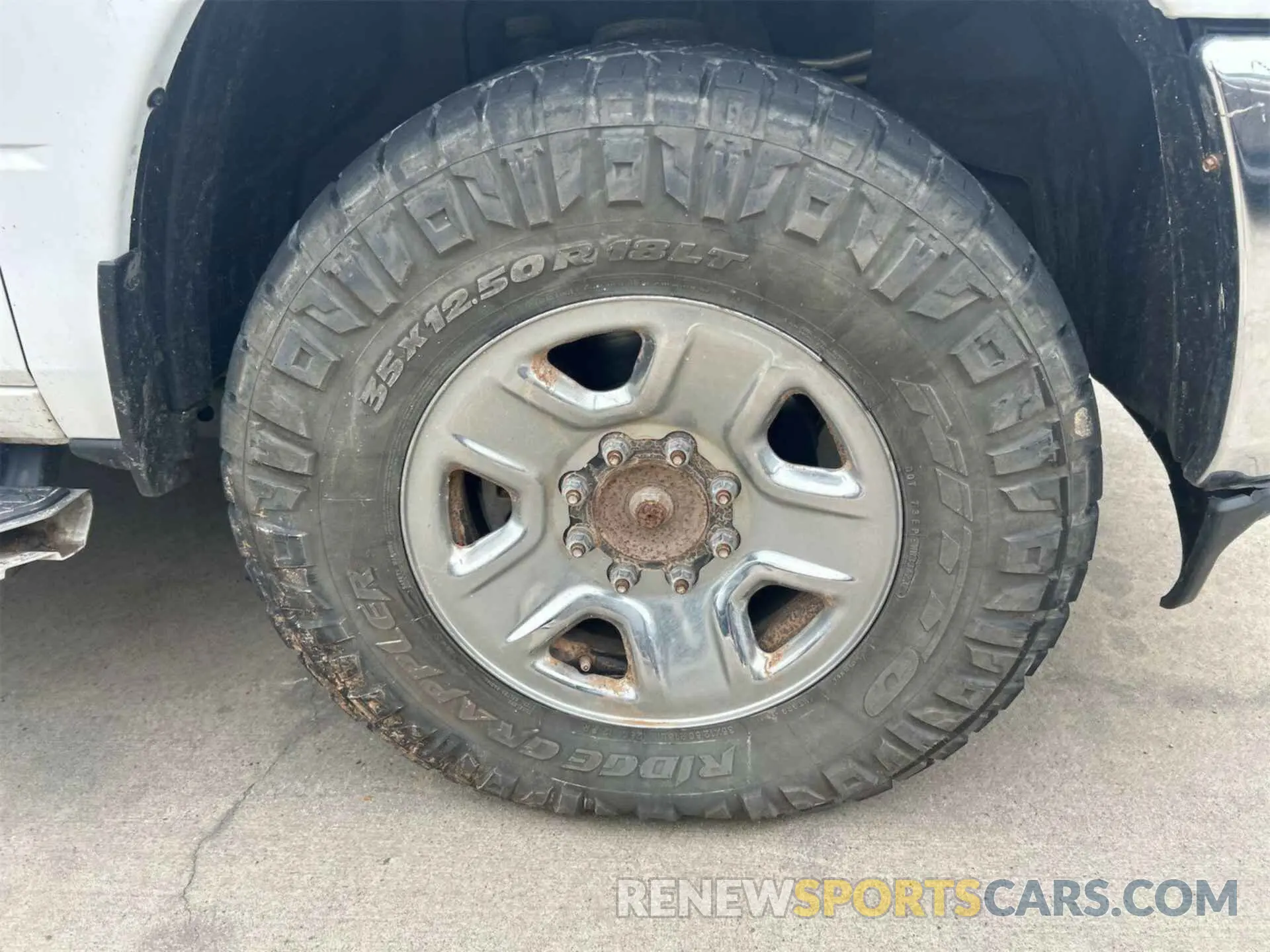 15 Photograph of a damaged car 3C6UR5CL4KG598108 RAM 2500 2019