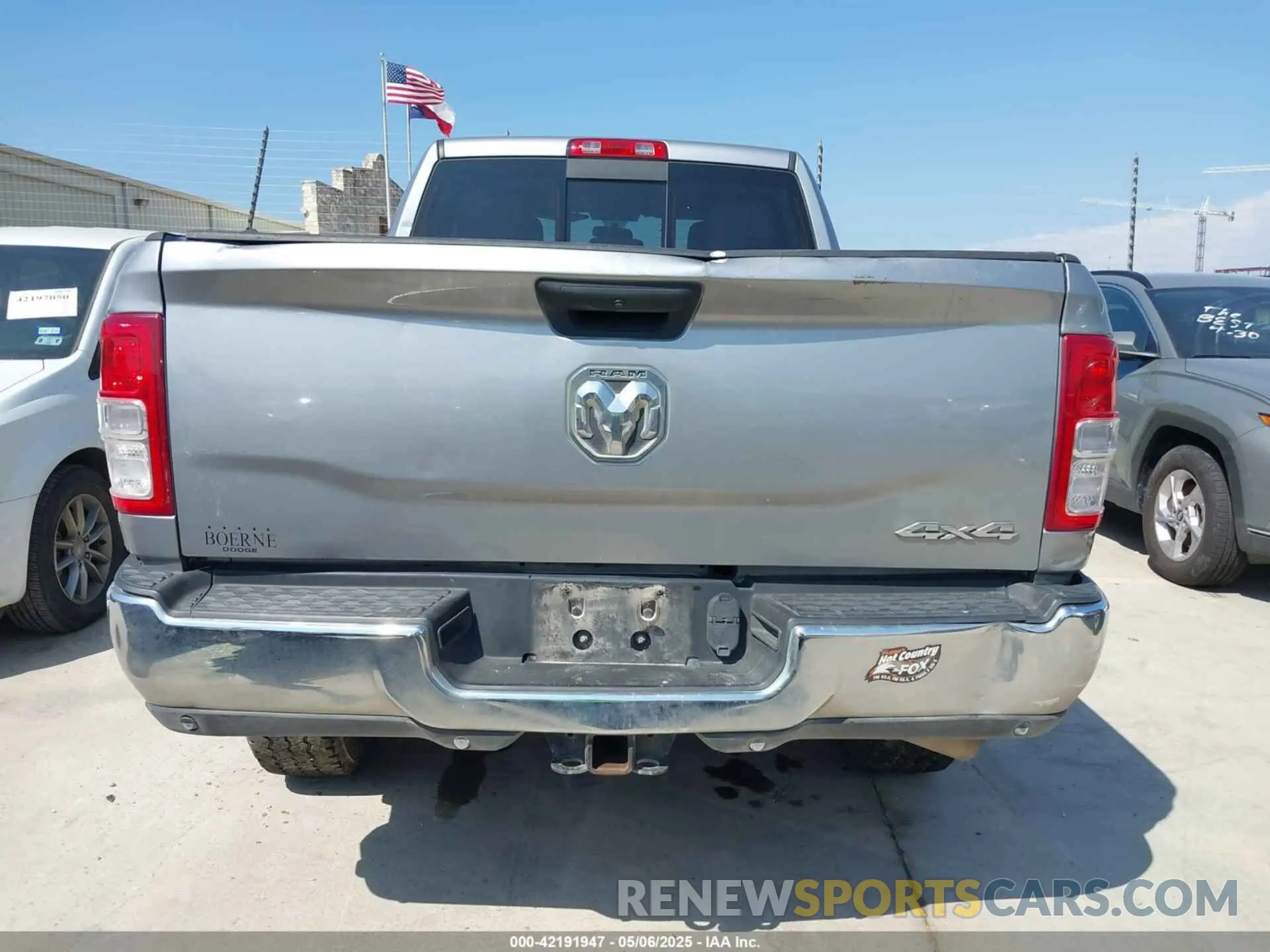 16 Photograph of a damaged car 3C6UR5CL6KG579561 RAM 2500 2019