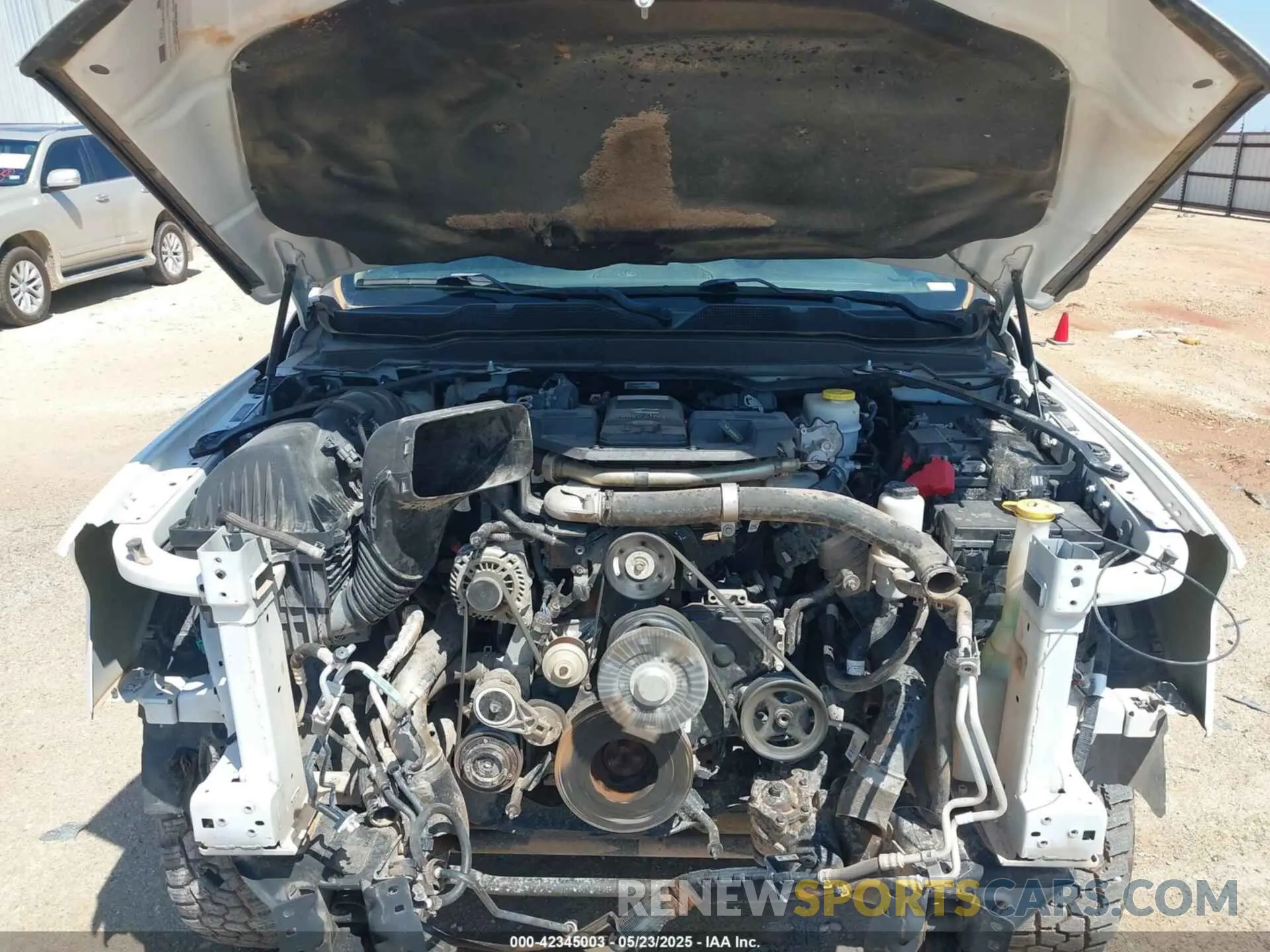 10 Photograph of a damaged car 3C6UR5CL6KG621369 RAM 2500 2019
