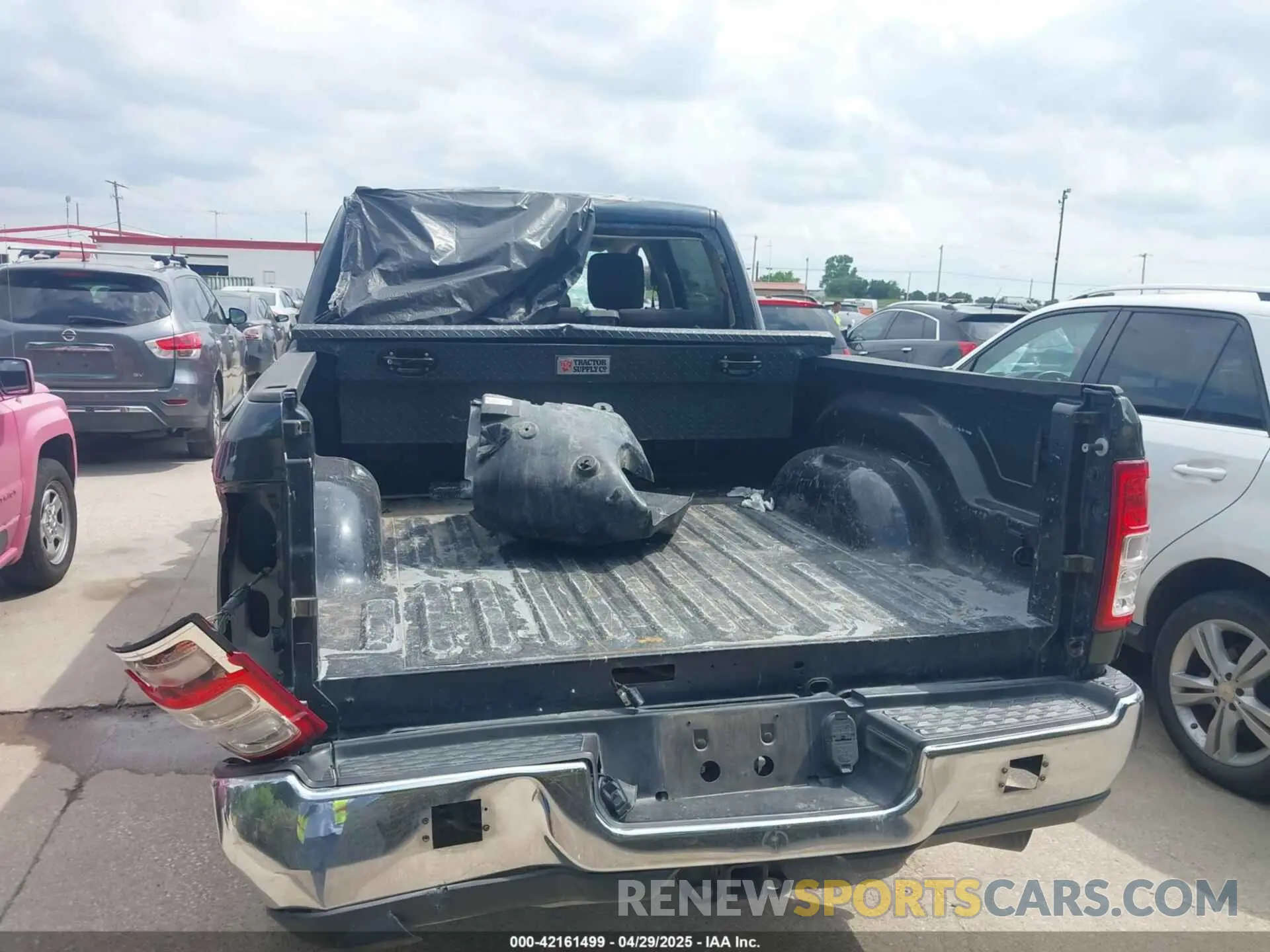 12 Photograph of a damaged car 3C6UR5CL9KG706769 RAM 2500 2019