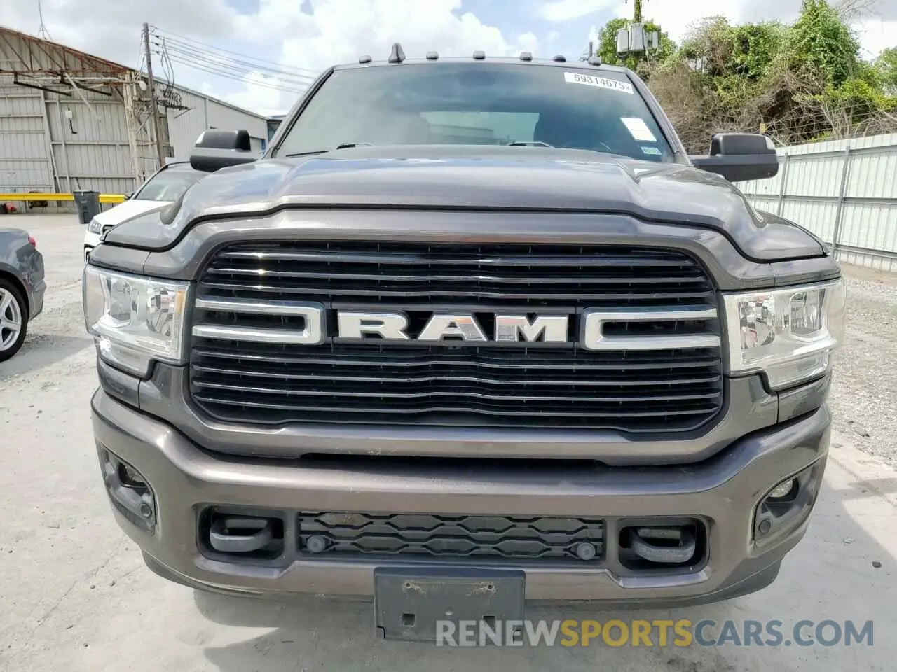 5 Photograph of a damaged car 3C6UR5DJ4KG520621 RAM 2500 2019