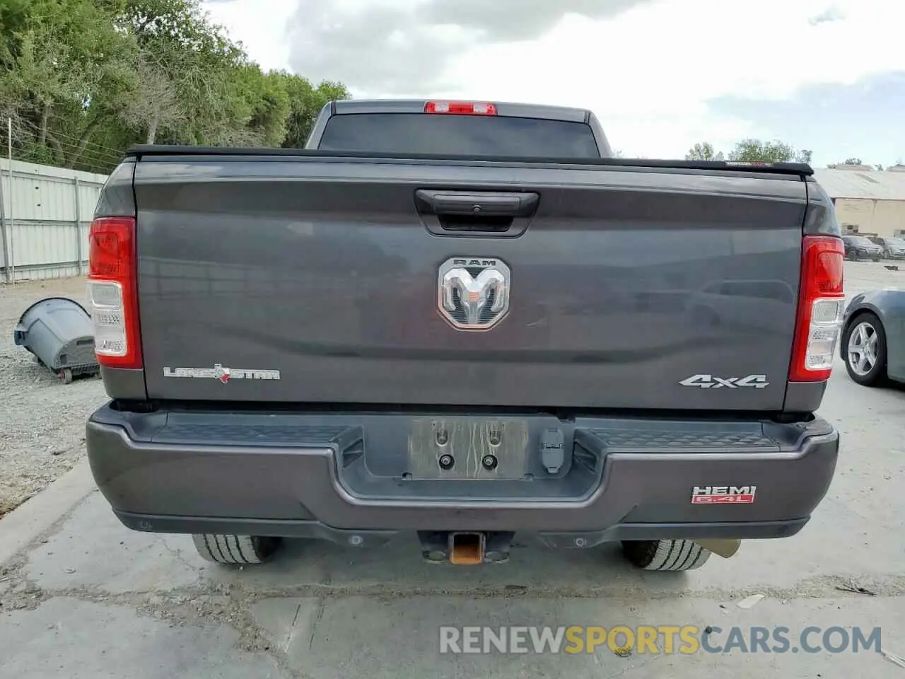 6 Photograph of a damaged car 3C6UR5DJ4KG520621 RAM 2500 2019