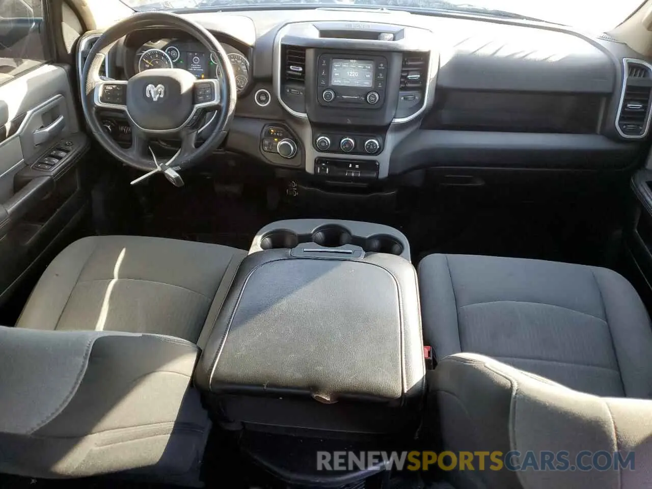 8 Photograph of a damaged car 3C6UR5DJ6KG611129 RAM 2500 2019