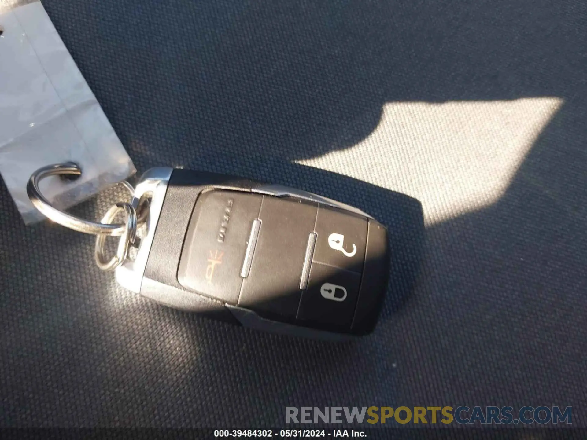 11 Photograph of a damaged car 3C6UR5DL1KG620922 RAM 2500 2019