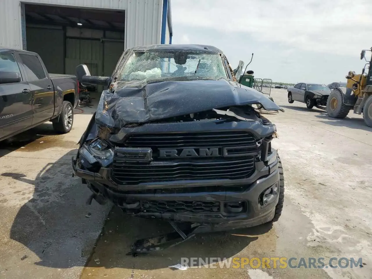 5 Photograph of a damaged car 3C6UR5DL1KG641088 RAM 2500 2019