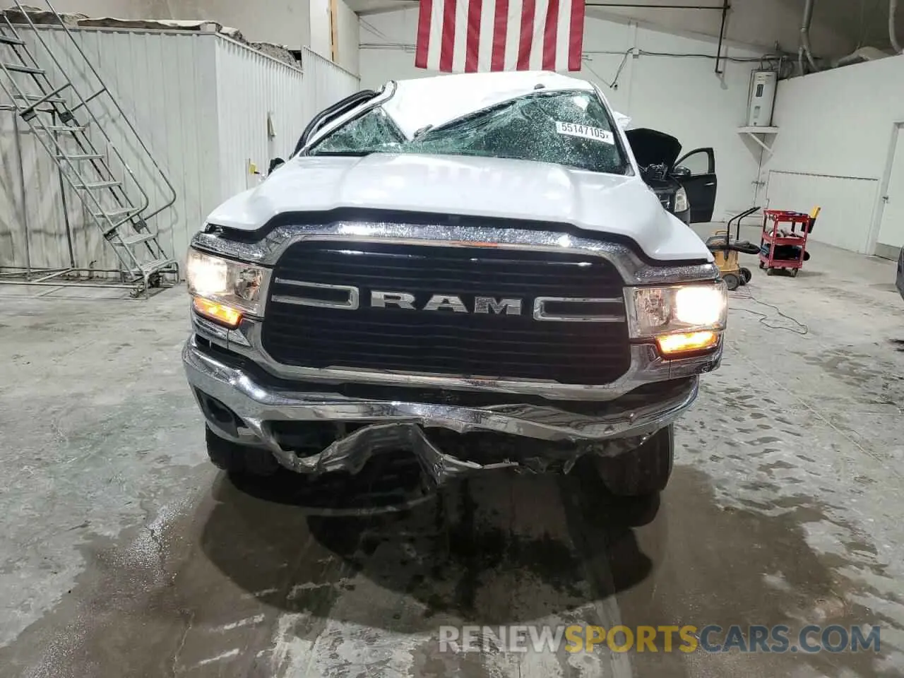 5 Photograph of a damaged car 3C6UR5DL2KG586389 RAM 2500 2019