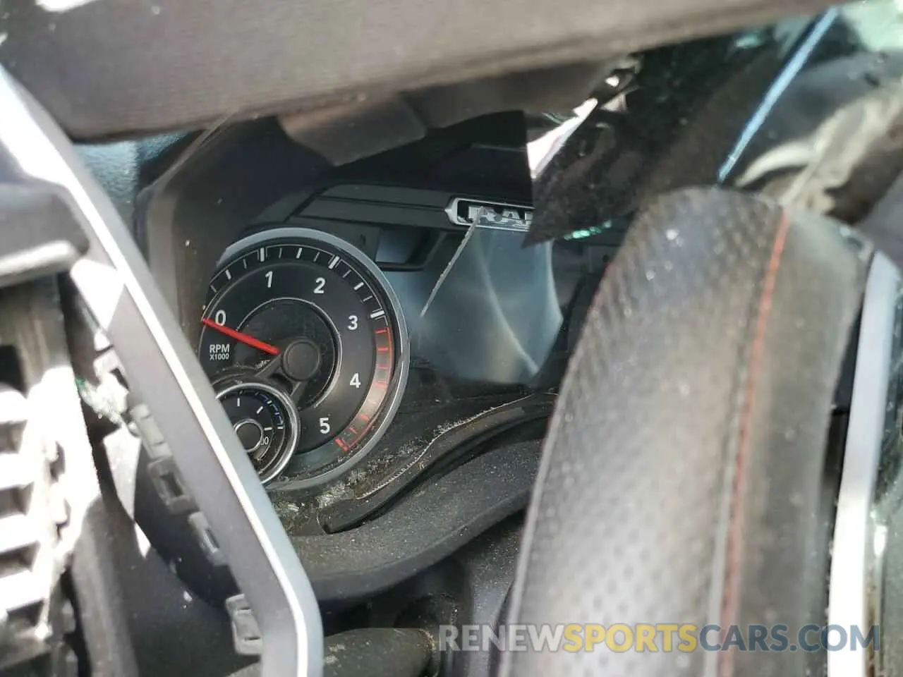 9 Photograph of a damaged car 3C6UR5DL3KG559671 RAM 2500 2019