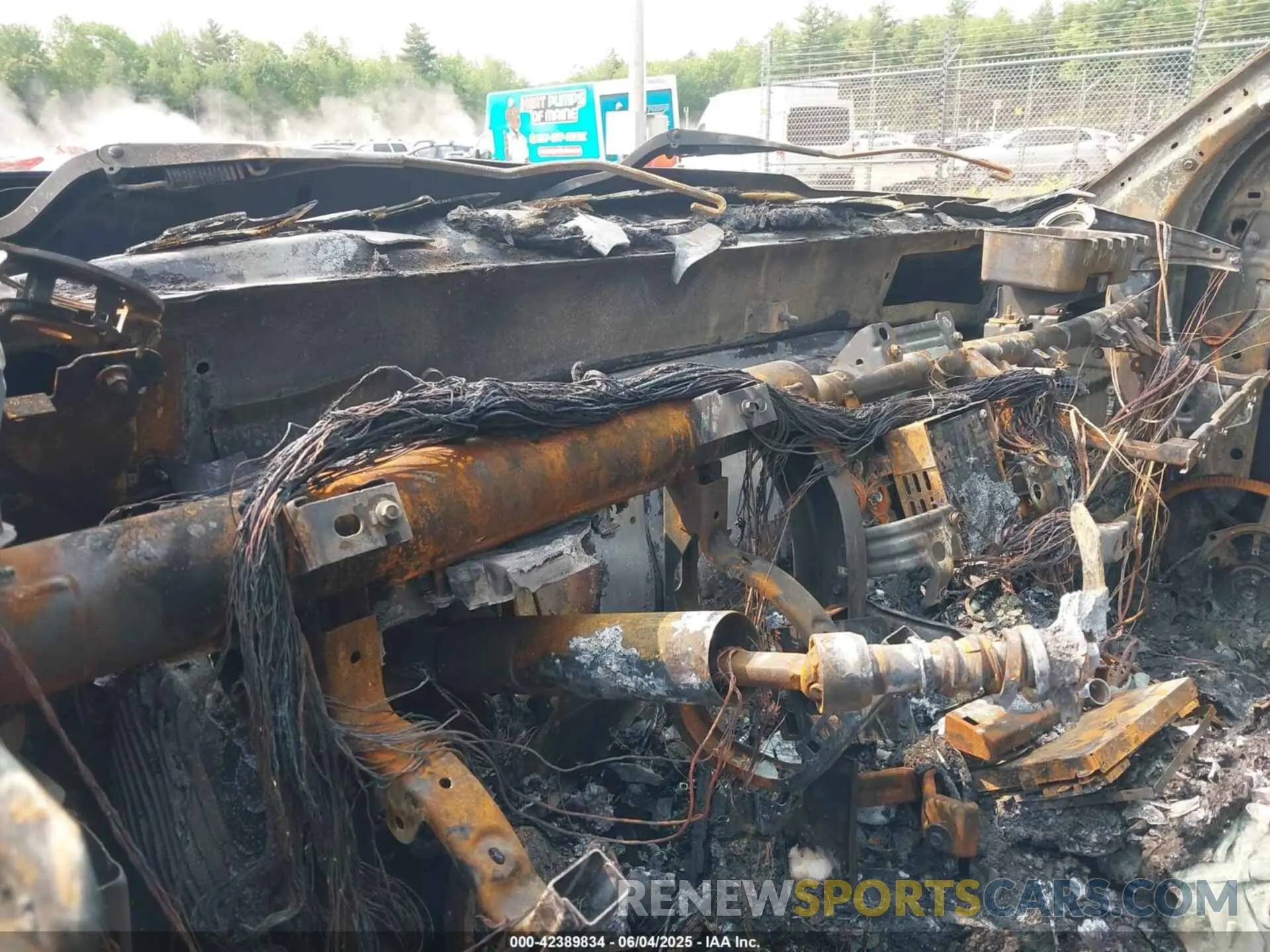 7 Photograph of a damaged car 3C6UR5DL3KG714509 RAM 2500 2019