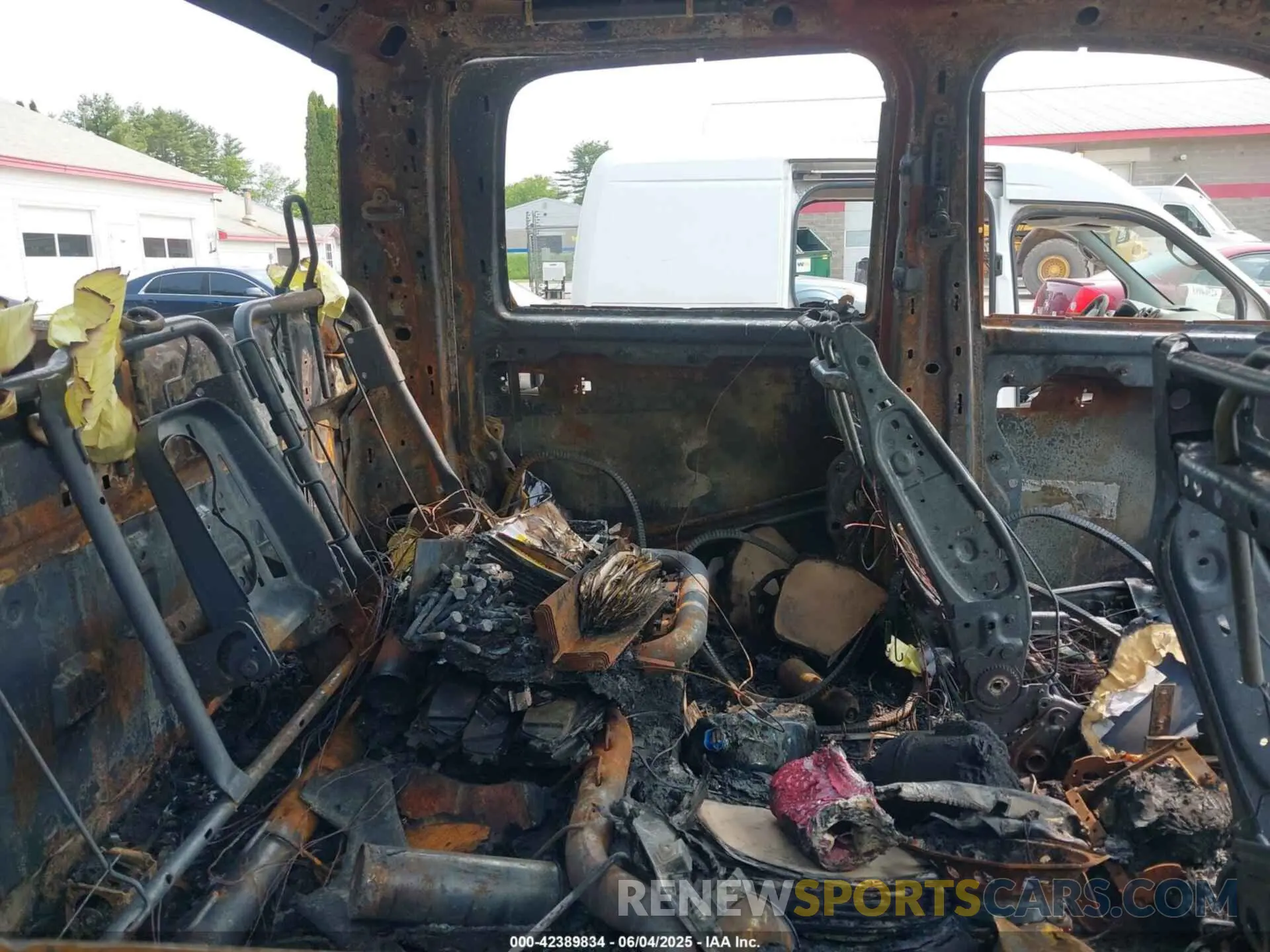 8 Photograph of a damaged car 3C6UR5DL3KG714509 RAM 2500 2019