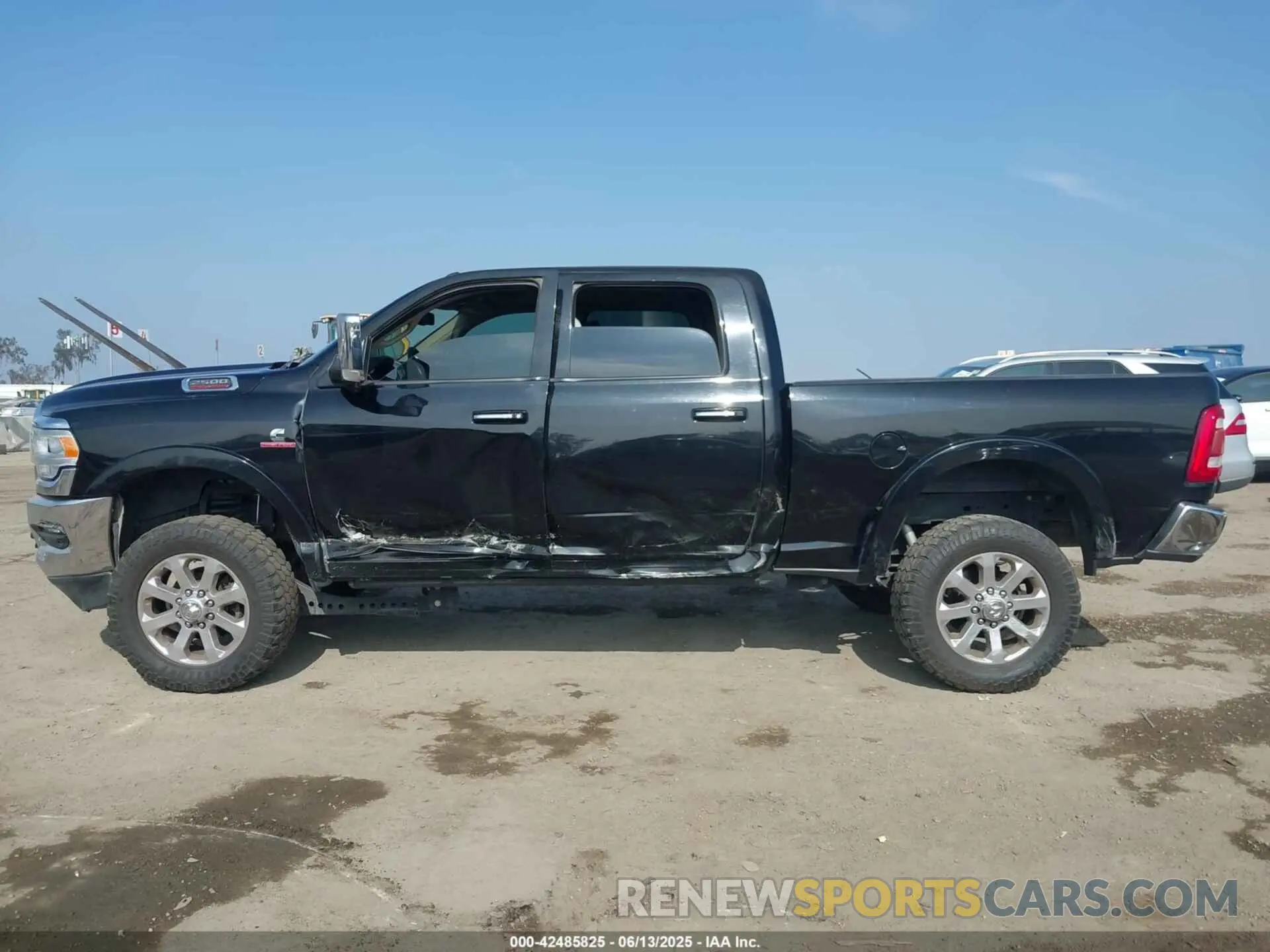 14 Photograph of a damaged car 3C6UR5FL0KG613778 RAM 2500 2019