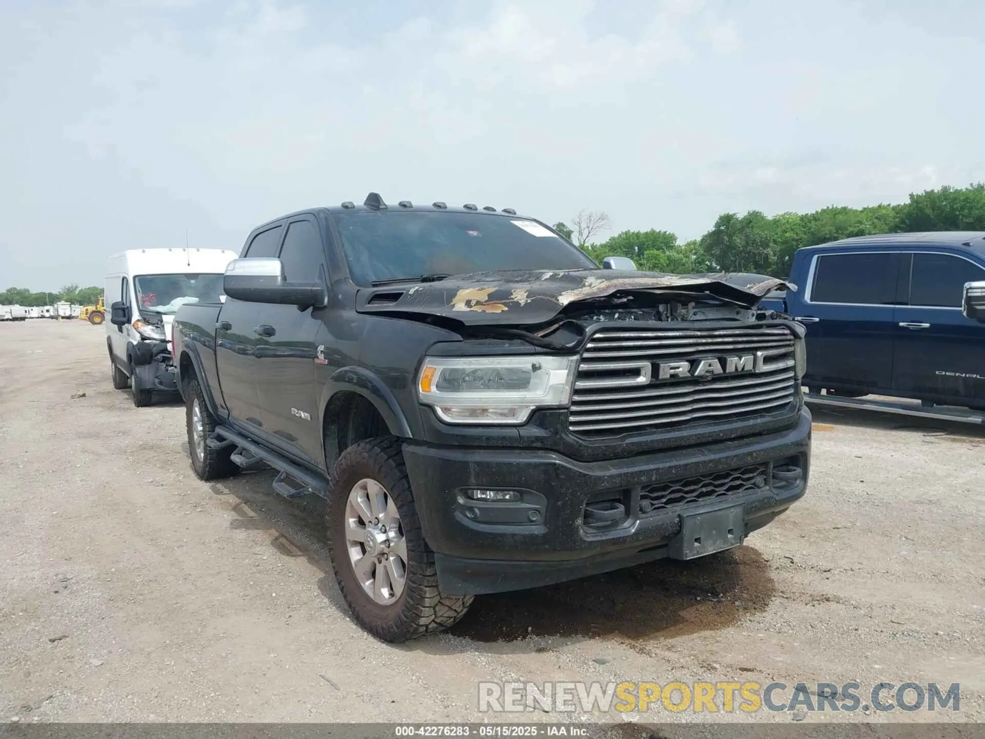 1 Photograph of a damaged car 3C6UR5FL0KG652693 RAM 2500 2019