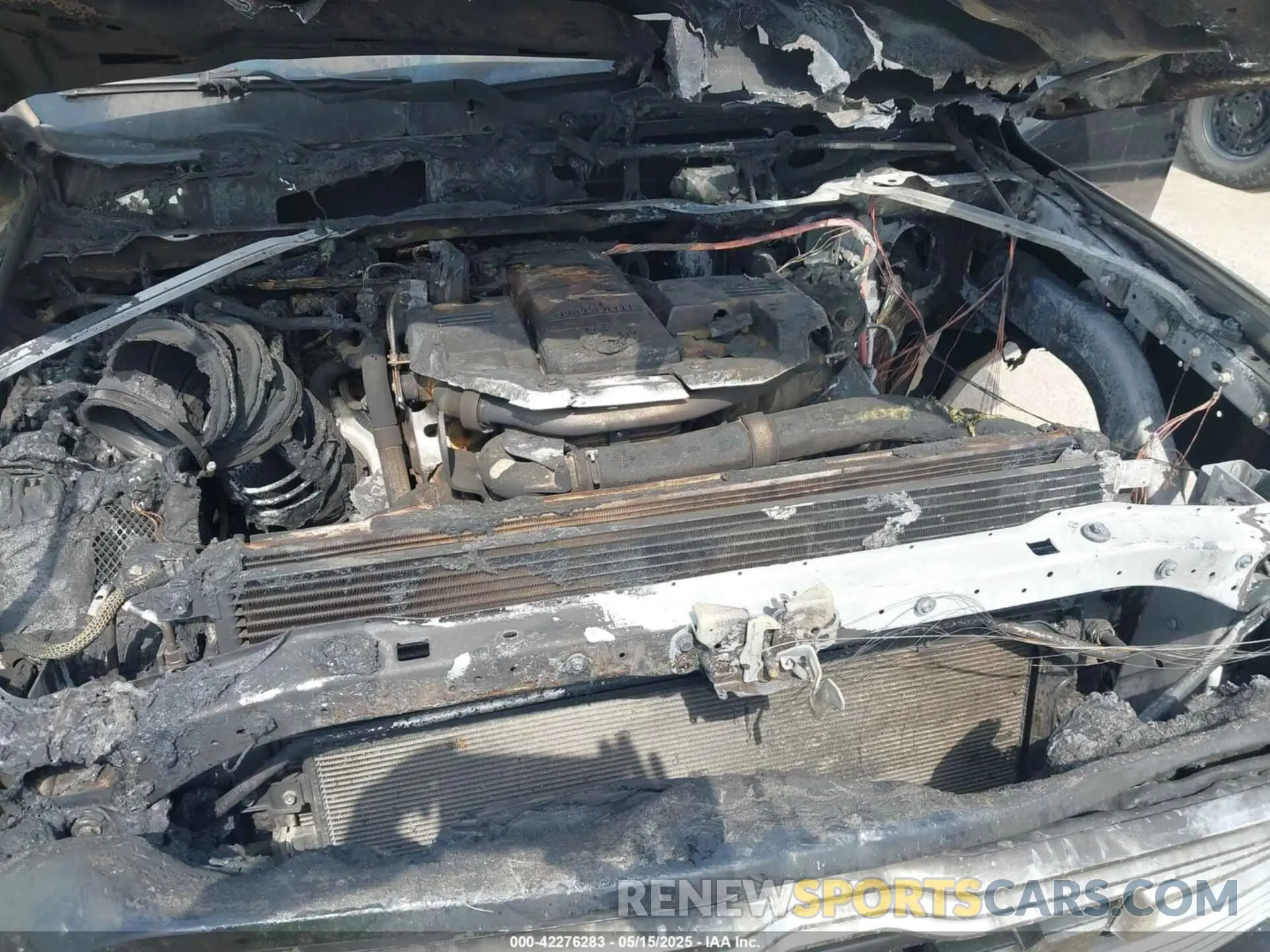 10 Photograph of a damaged car 3C6UR5FL0KG652693 RAM 2500 2019