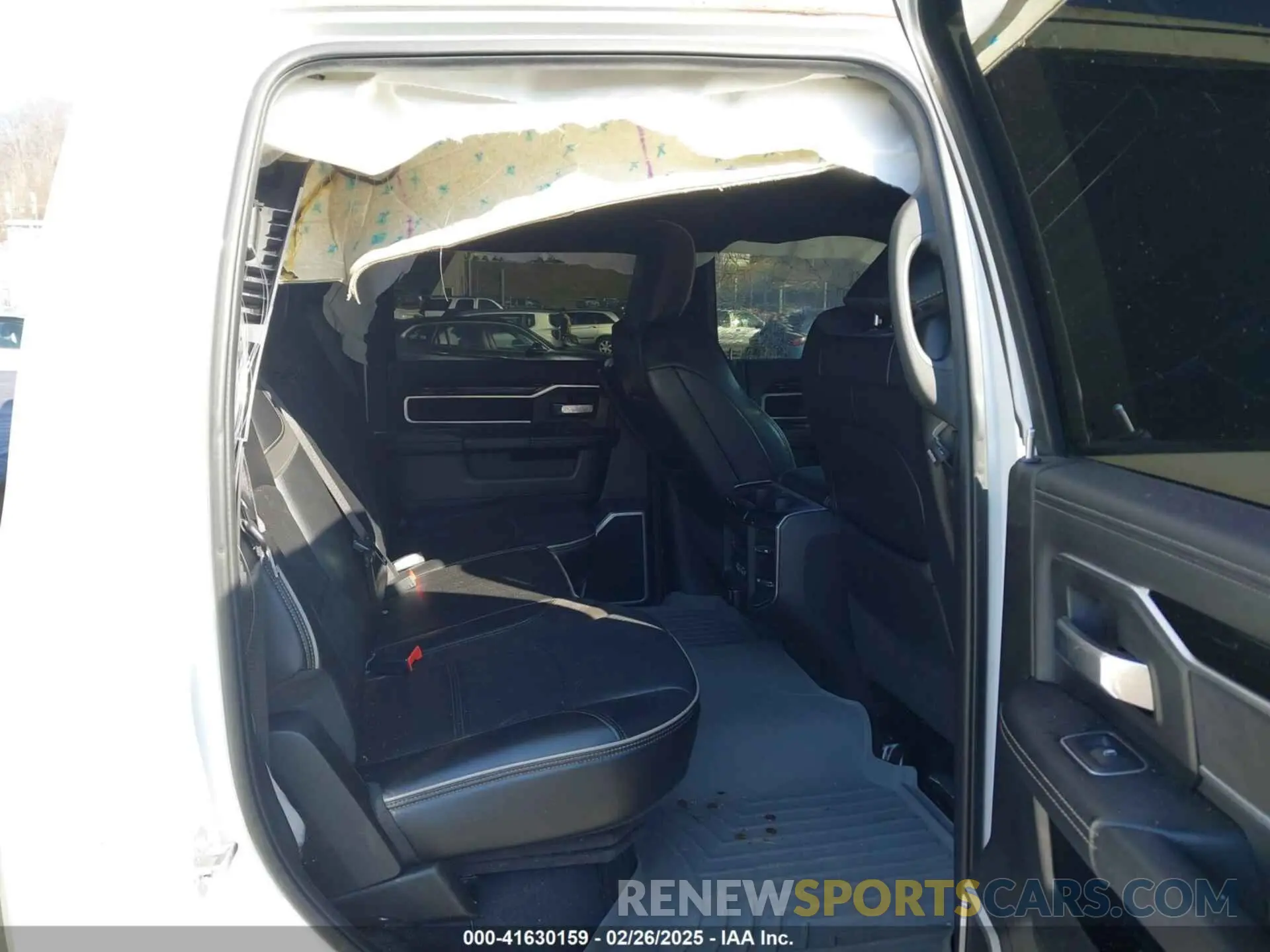 8 Photograph of a damaged car 3C6UR5FL0KG714111 RAM 2500 2019